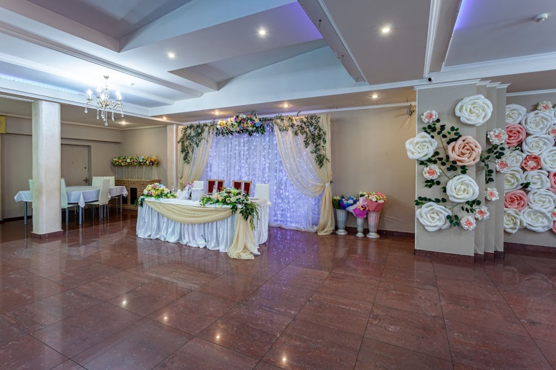 Интерьер банкетного комплекса Максимус