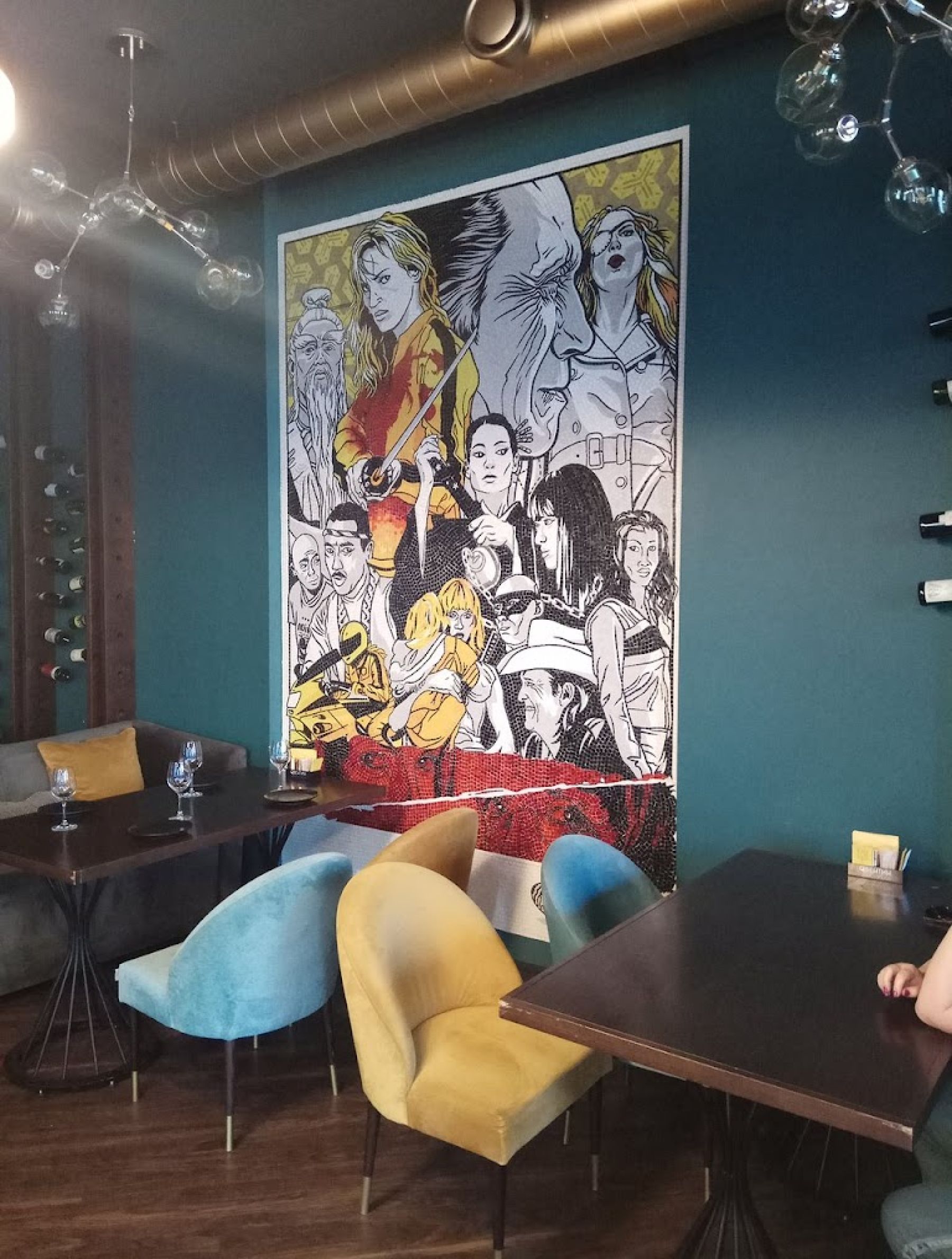 Интерьер кафе «Пури Пури»