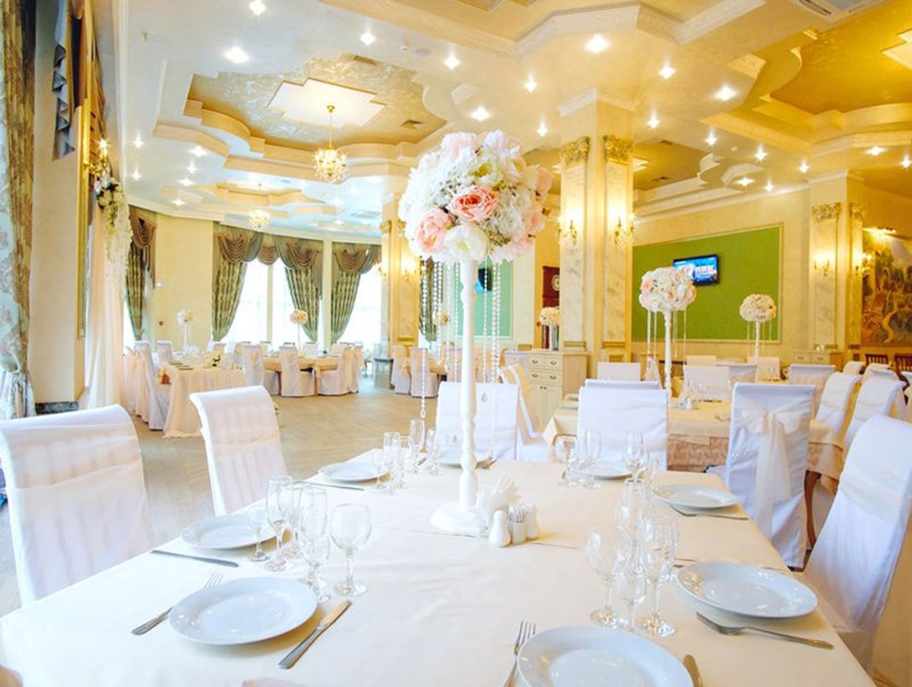 Интерьер ресторана «Барселона»