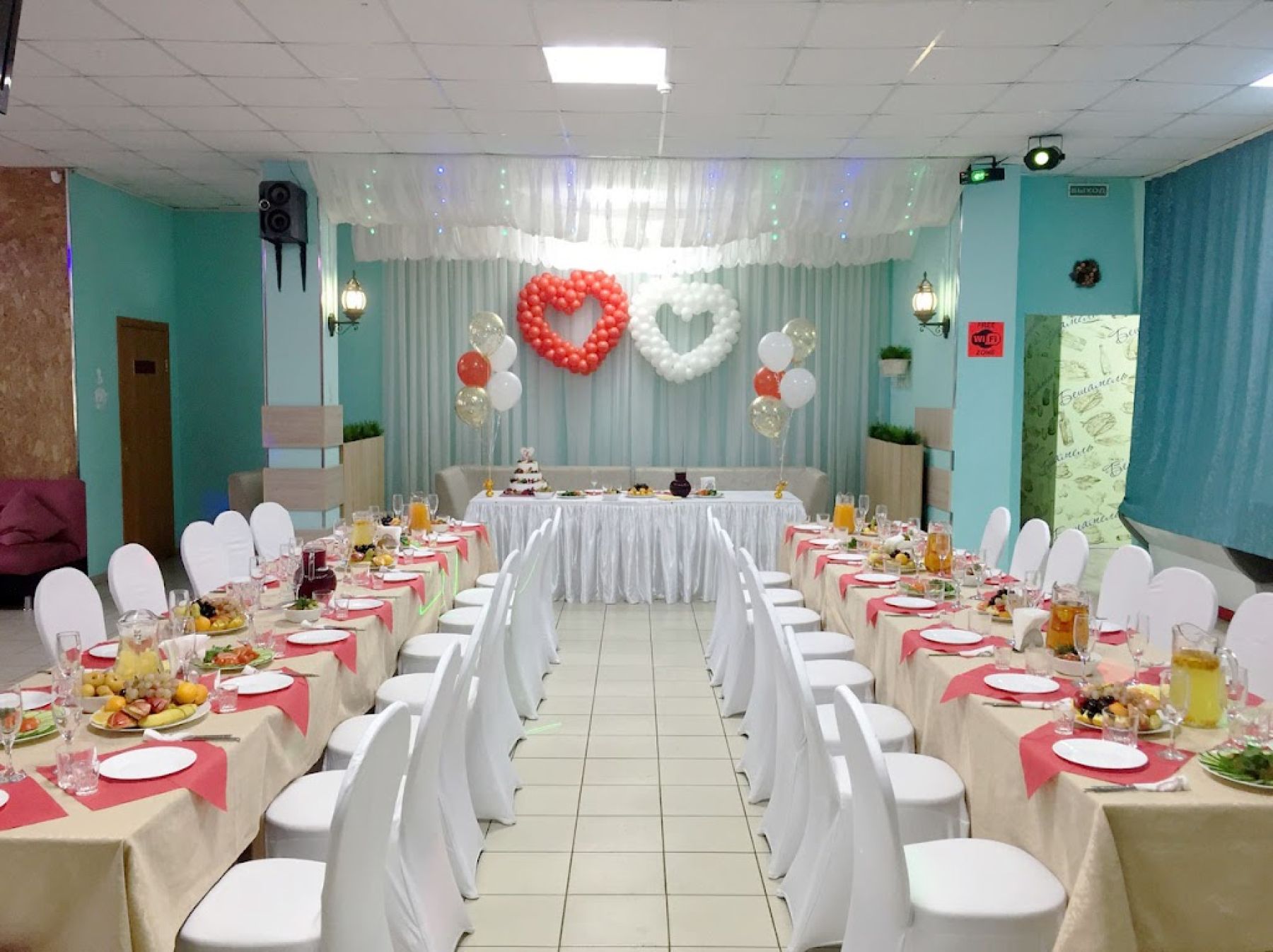 Зона lounge в банкетном зале "Бешамель"