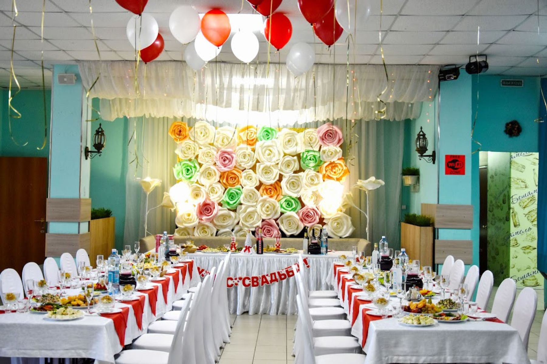 Банкетный зал "Бешамель" в Омске - интерьеры