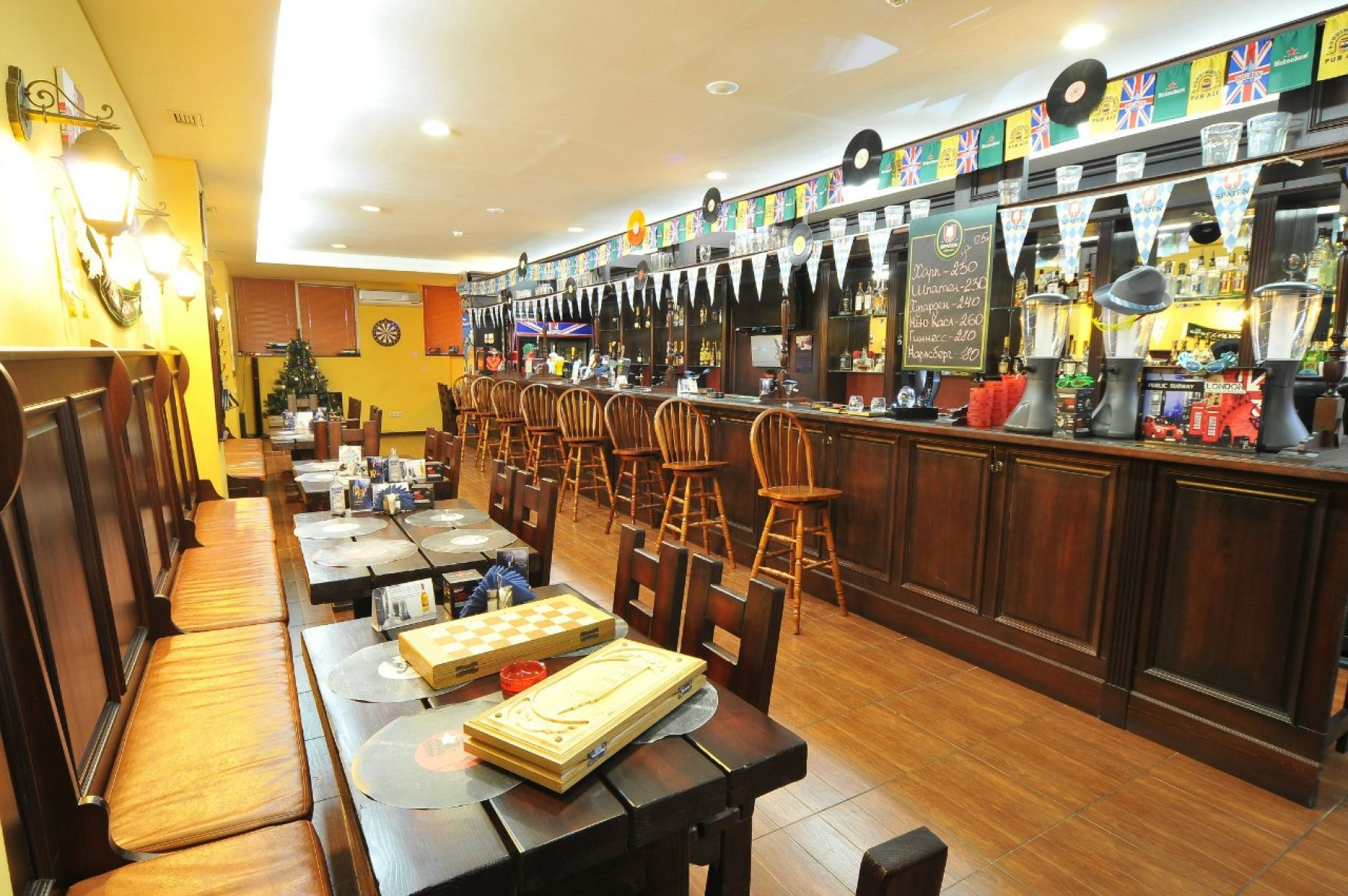 Уютная атмосфера паба Big Ben