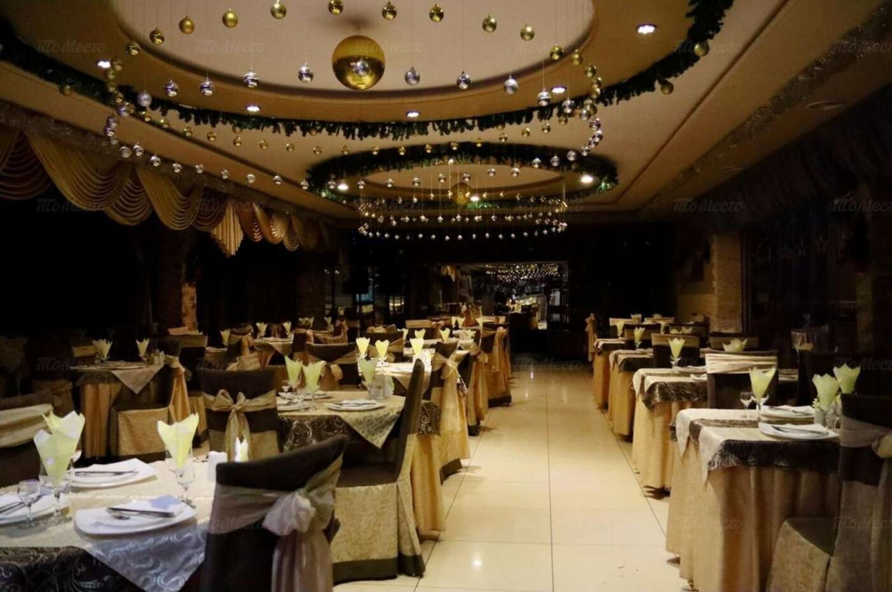 Интерьер кафе Караван