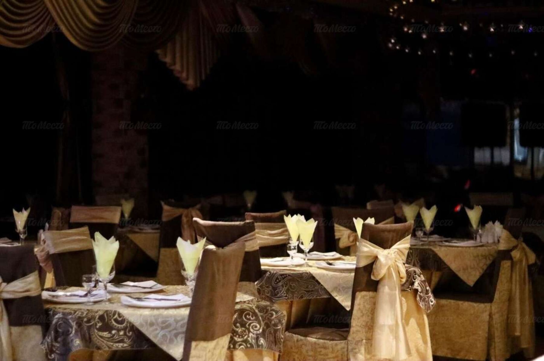 Уютный уголок кафе Караван