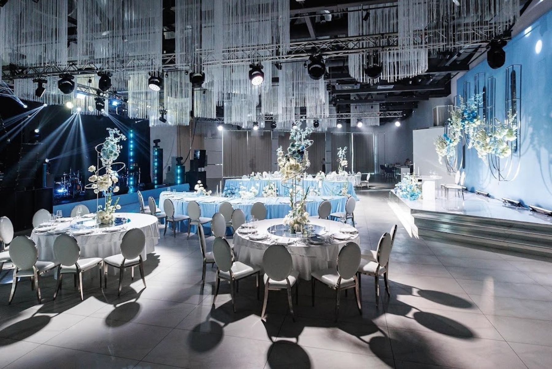 Детская зона на площадке Jani Crystal