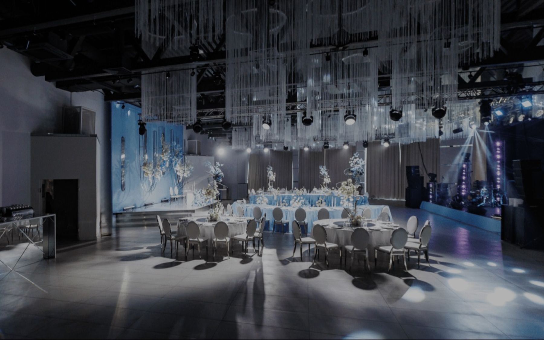 Банкетный зал Jani Crystal