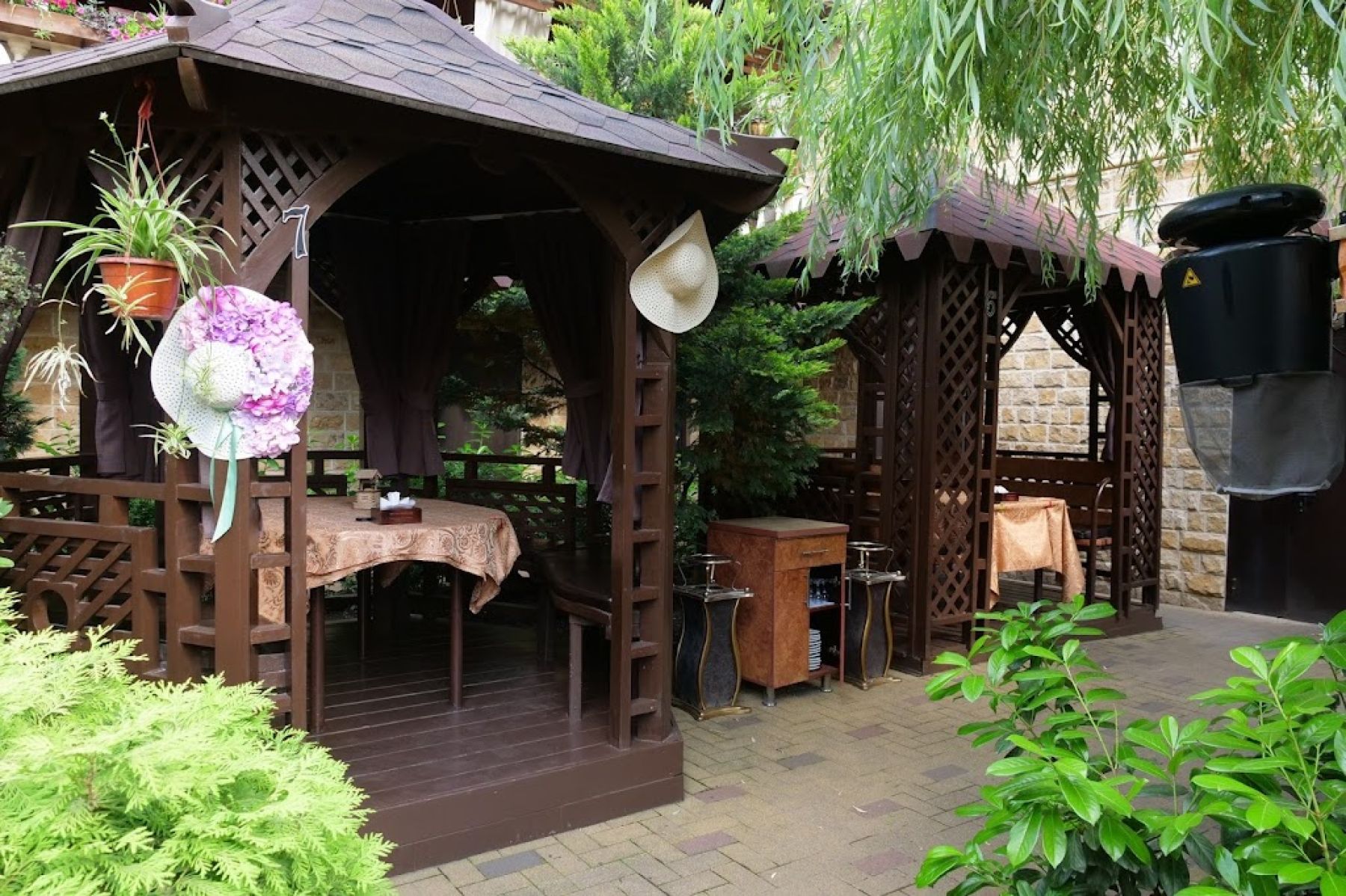 Просторный зал для мероприятий в Краснодаре