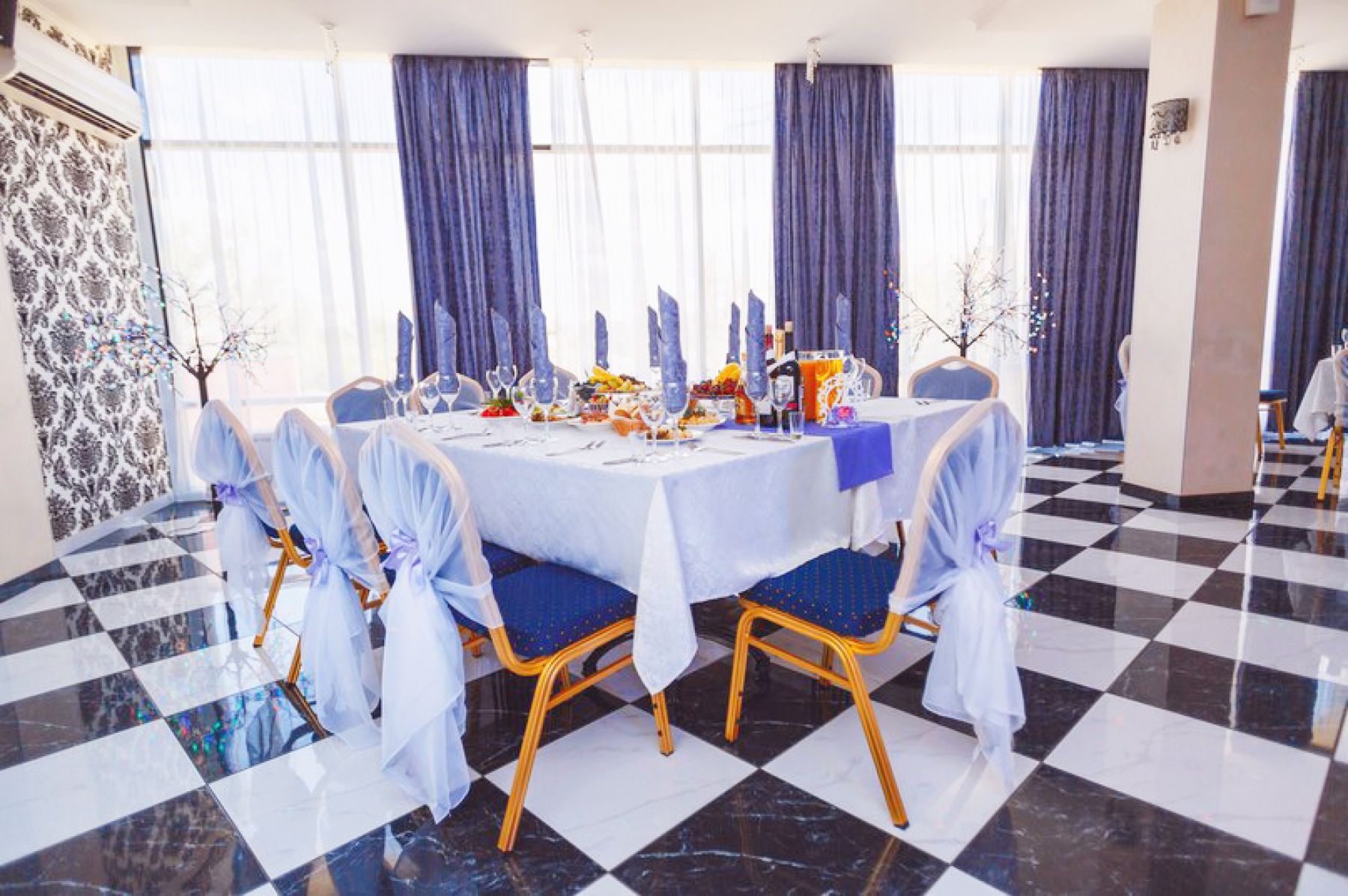 Бар ресторана «Семь Королей»