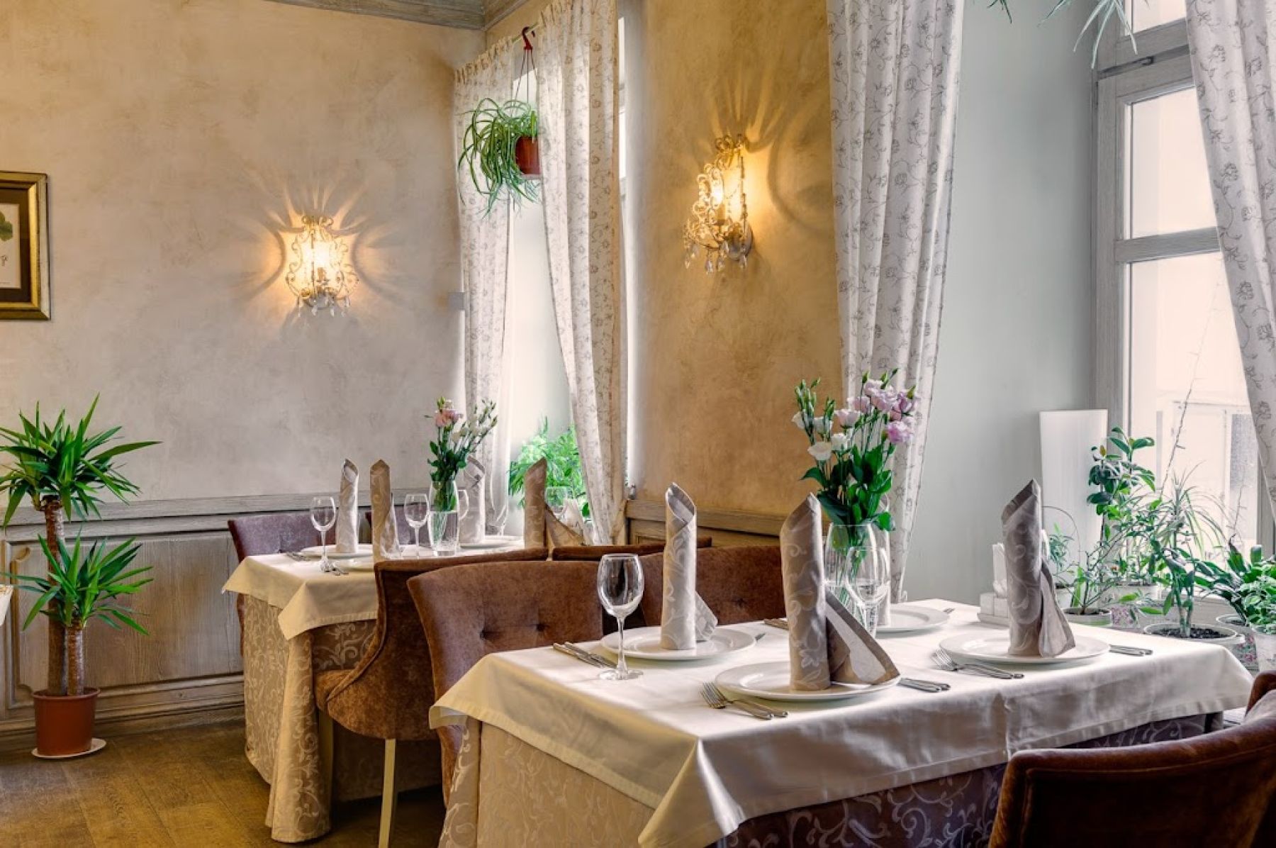 Интерьер ресторана «Шеф Маруся и Ко»