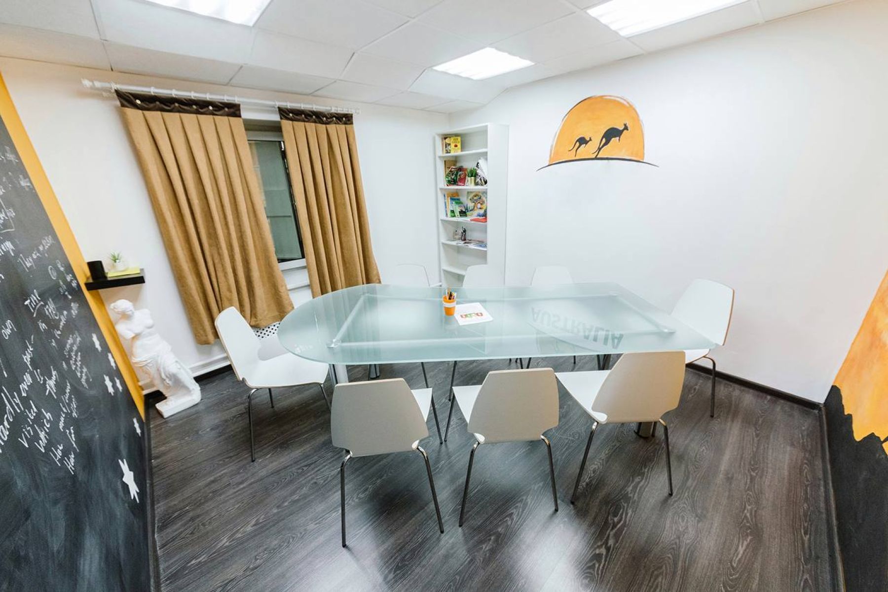 Фото площадки Аудитория для мероприятий в центре Москвы, недалеко от метро Цветной Бульвар: изображение 1