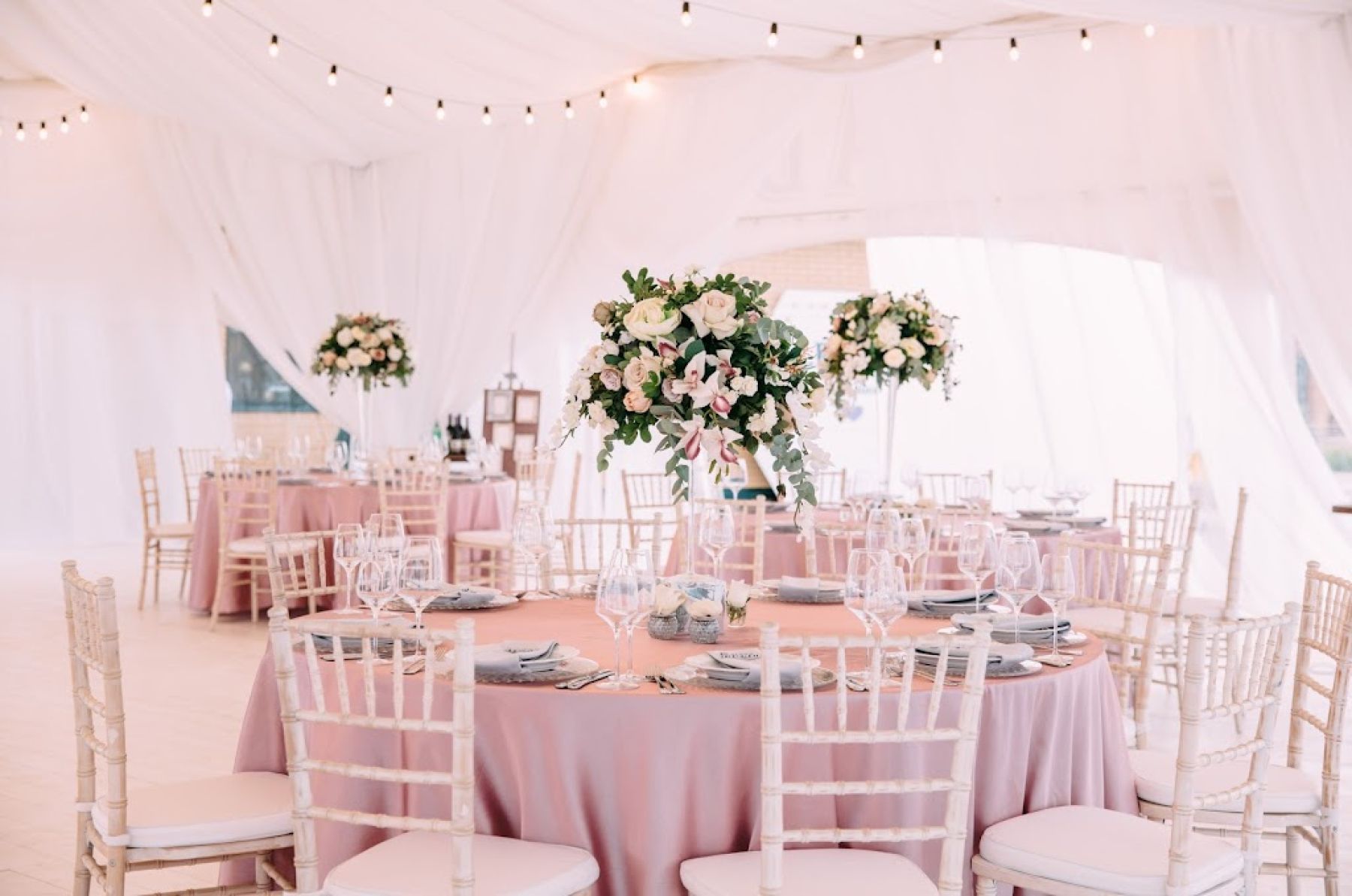 Зал ресторана Levada Hall для мероприятий