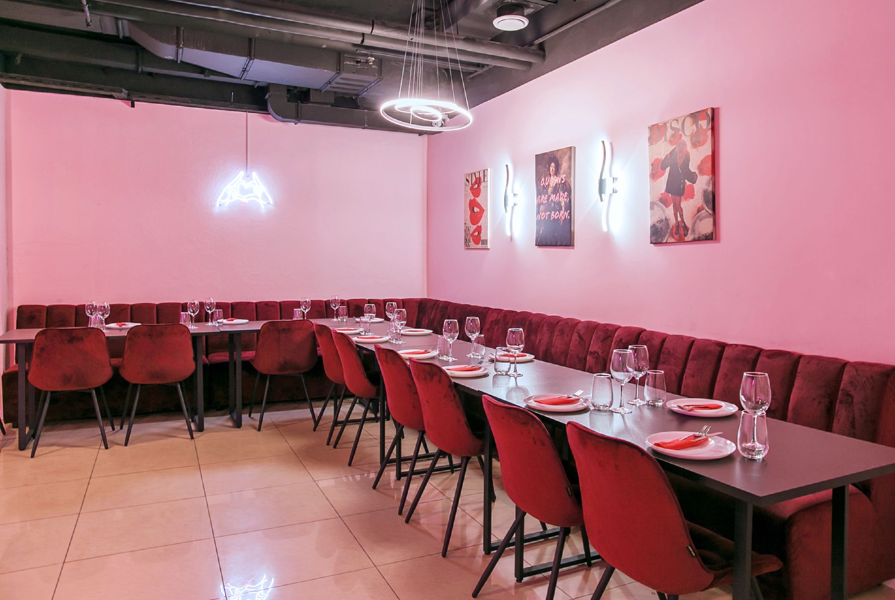 Зал для мероприятий в лофте Queen