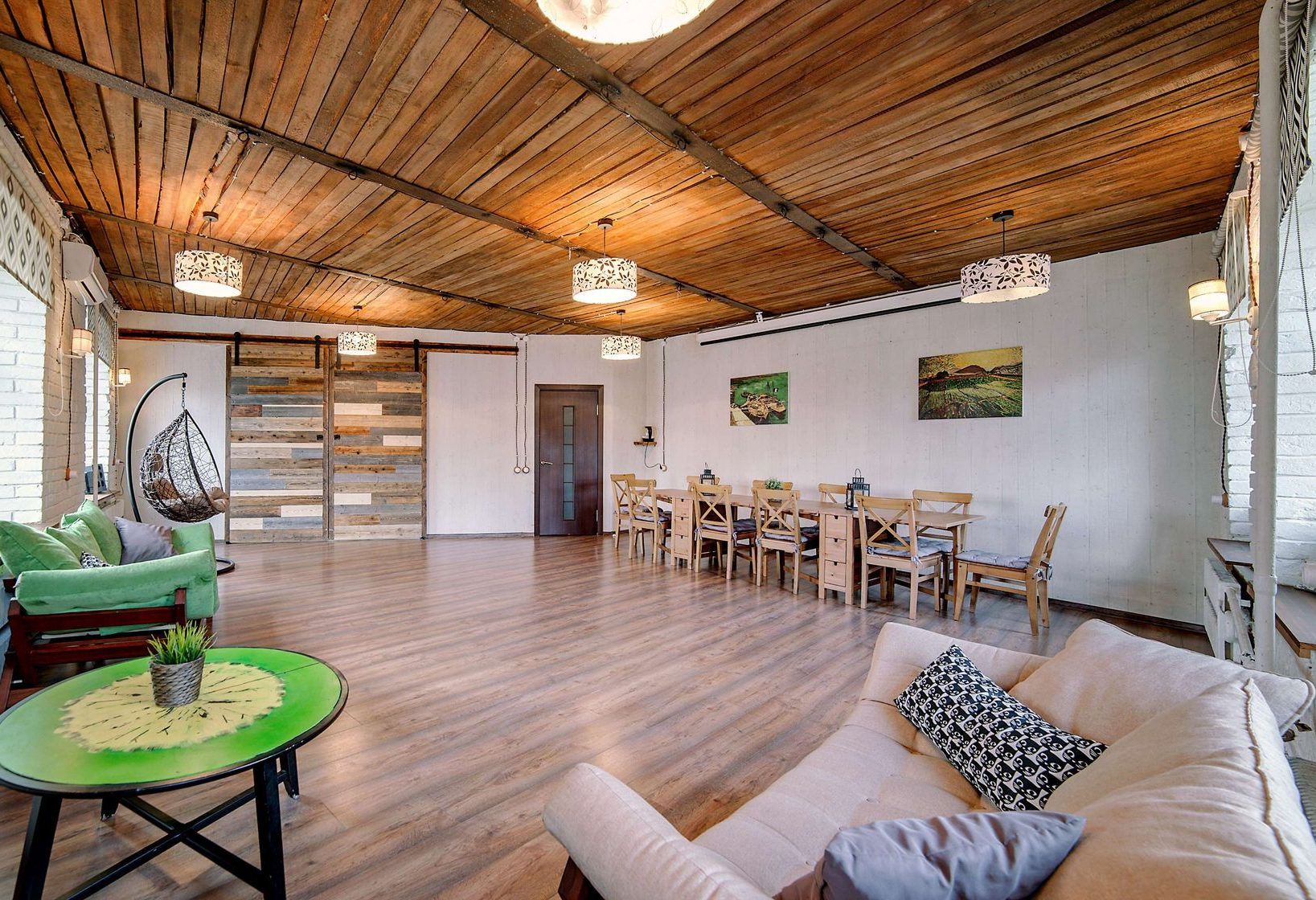 Пространство для фотосессий в лофте Ван Гог