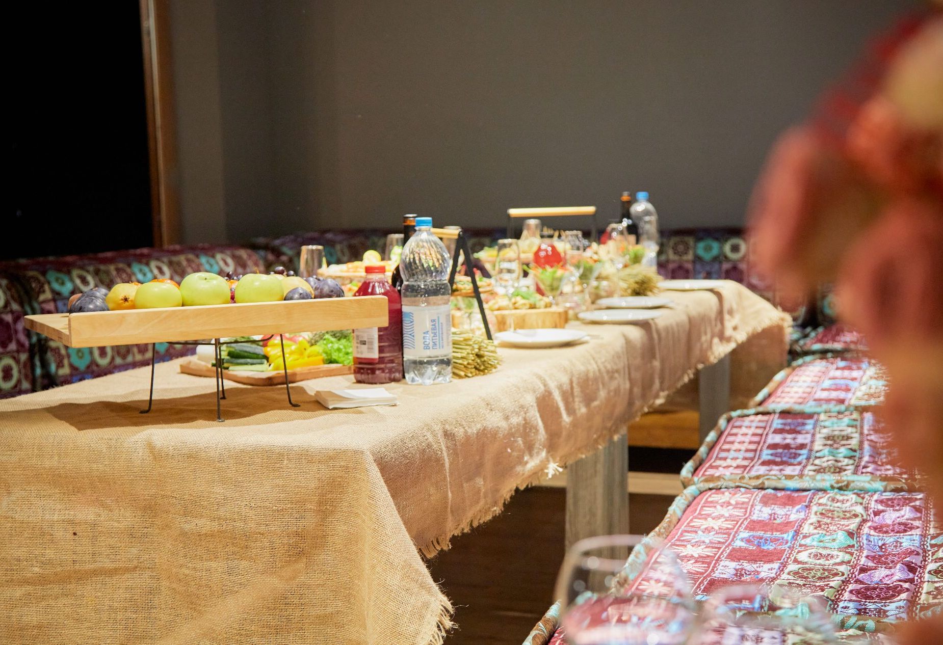 Зал для праздников в лофте Аркейн