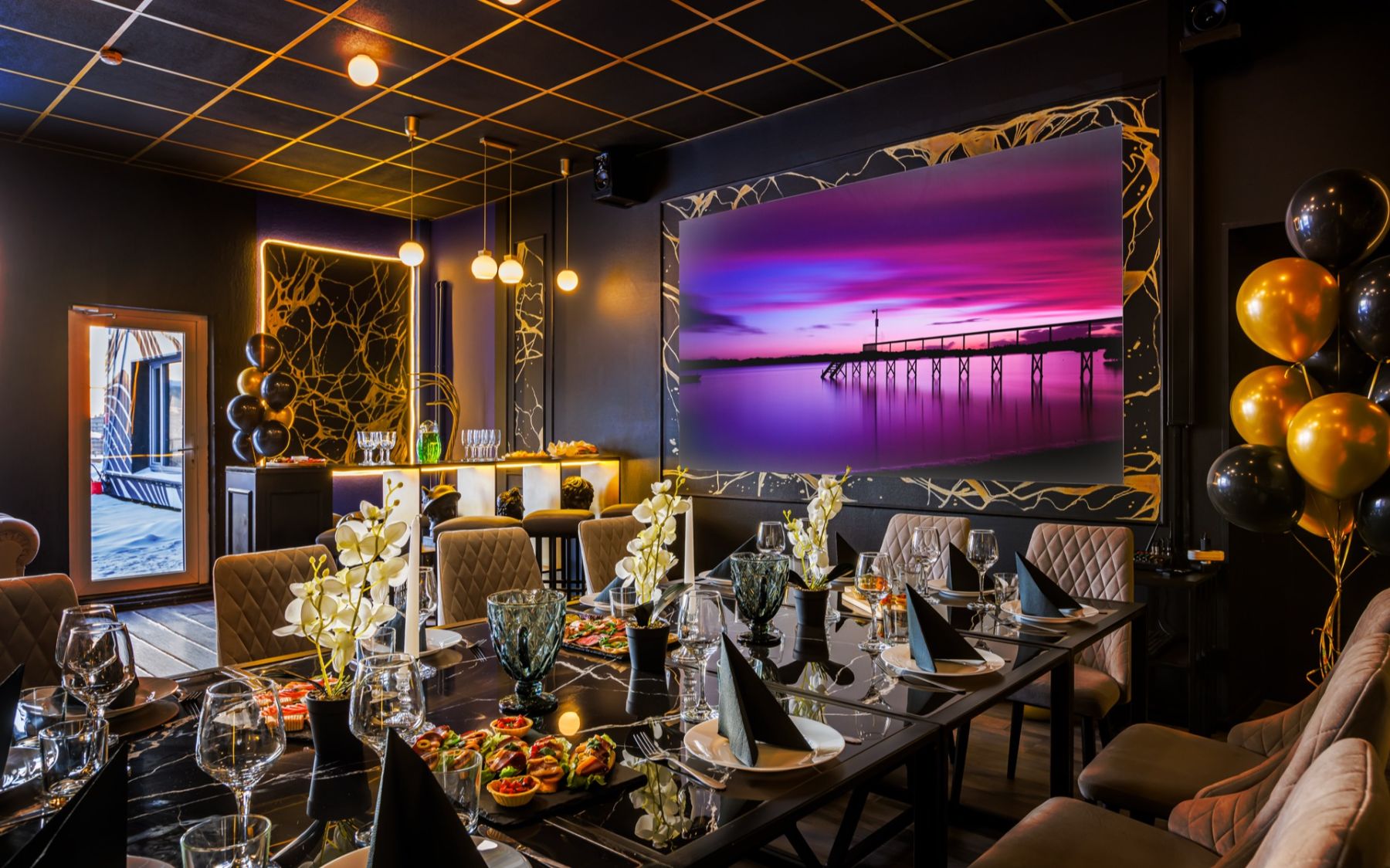 Лофт с верандой на крыше в Москве - интерьер