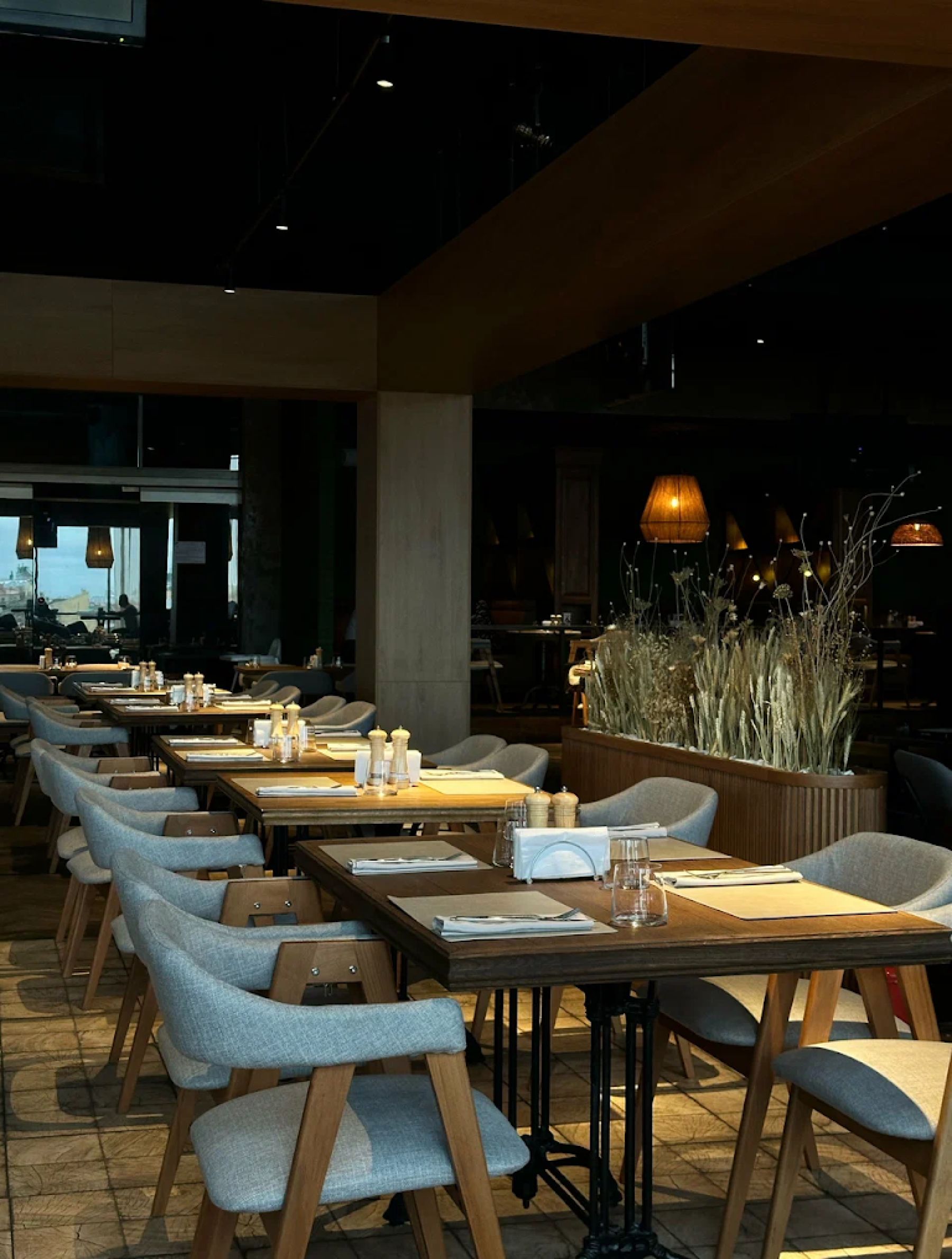 Блюда авторской кухни в ресторане