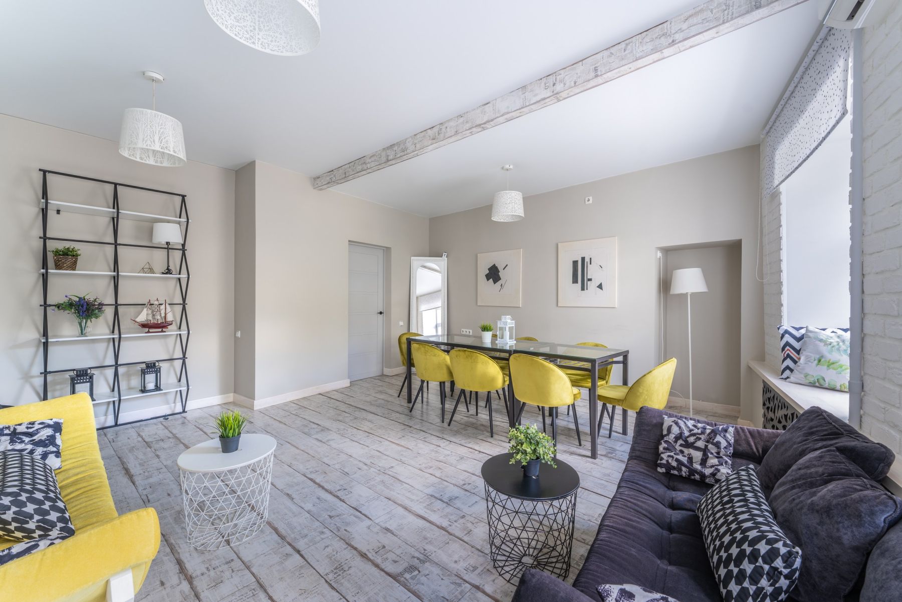 Стильный интерьер в лофте Малевич