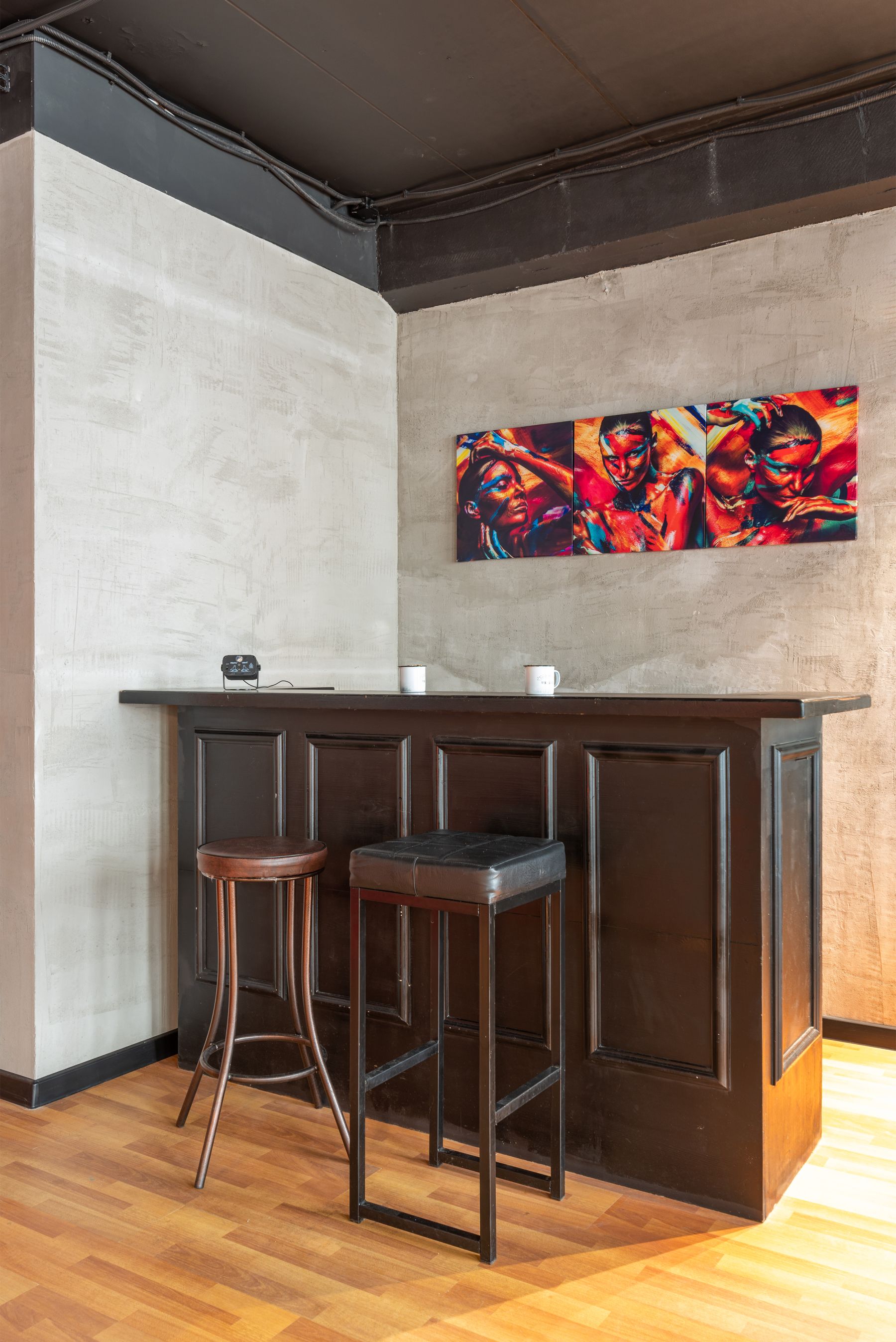 Музыкальное оборудование в лофте 24 на Алексеевской