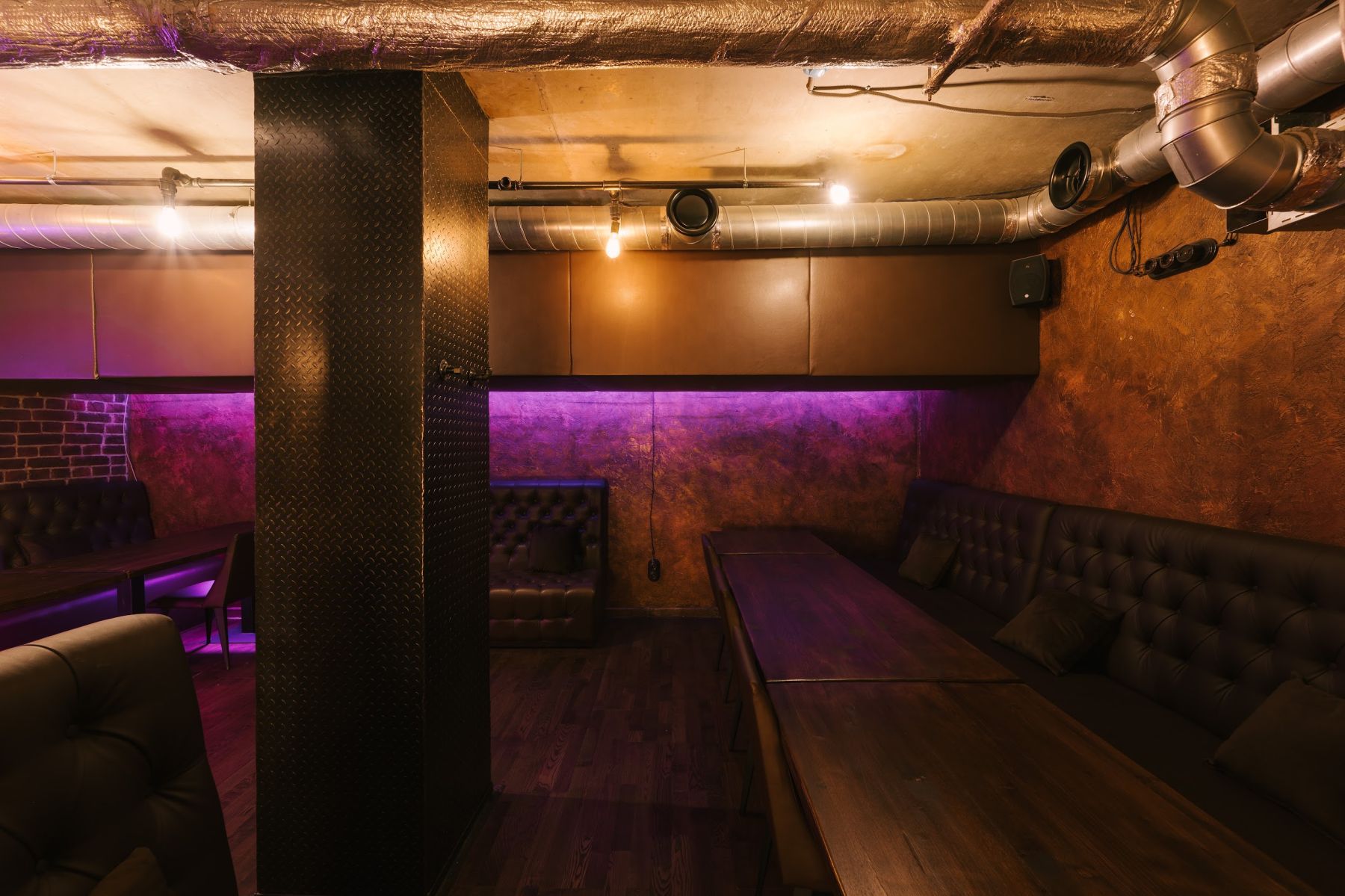 Зона для отдыха в лофте