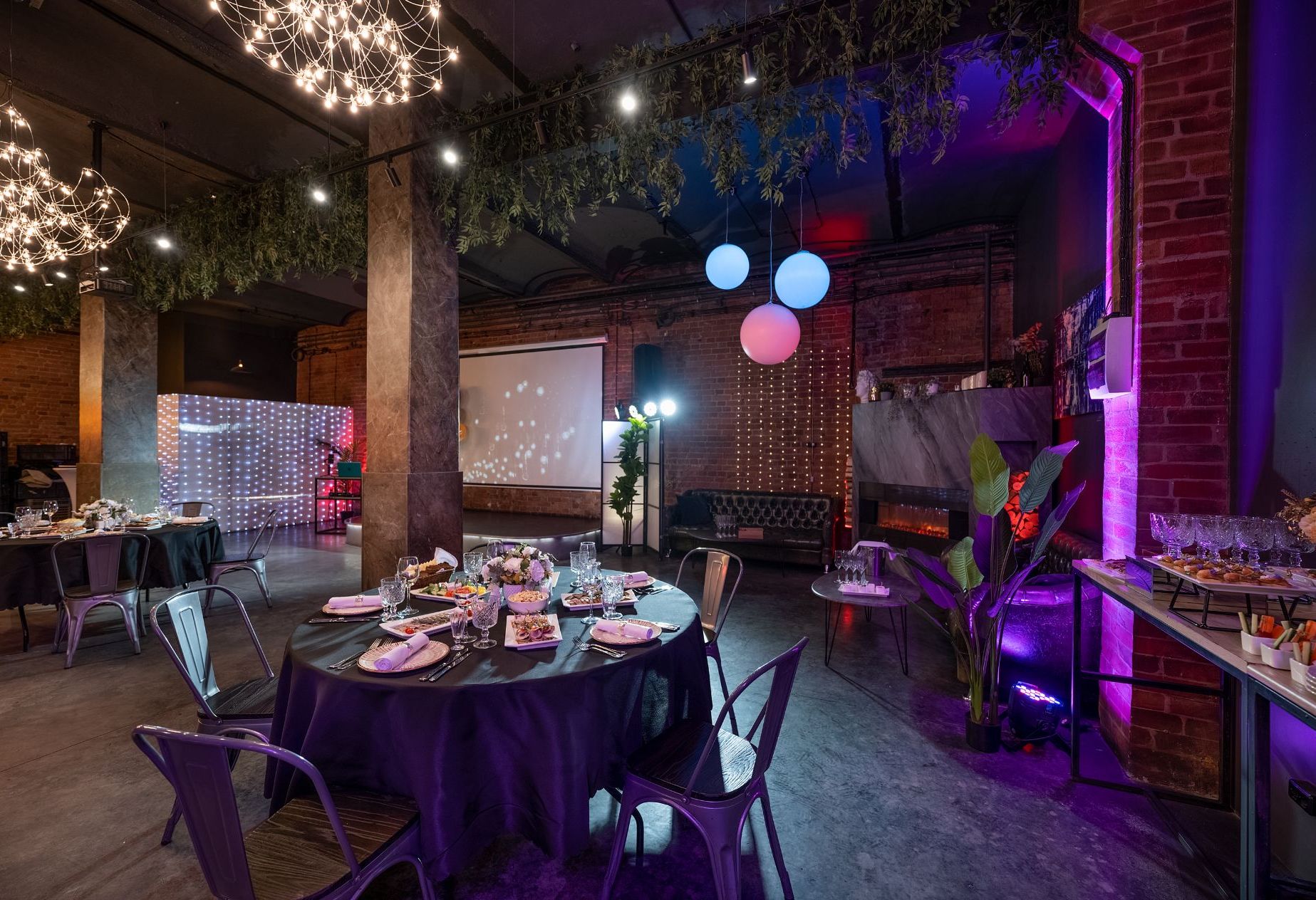 Космический лофт в Москве - интерьер