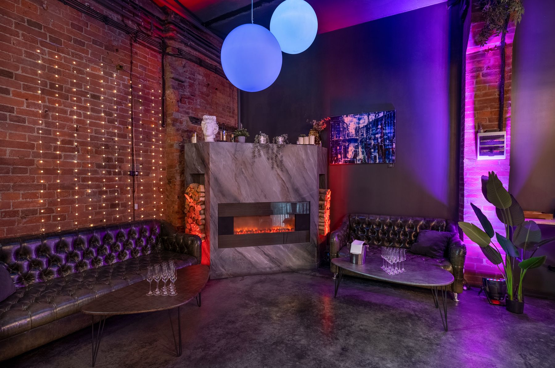 Сцена в космическом лофте на Балтийской