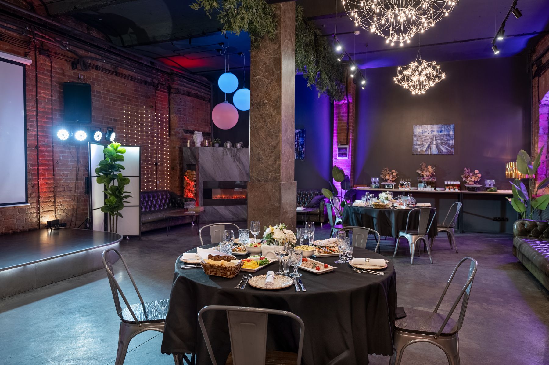 Космический лофт - зона для отдыха