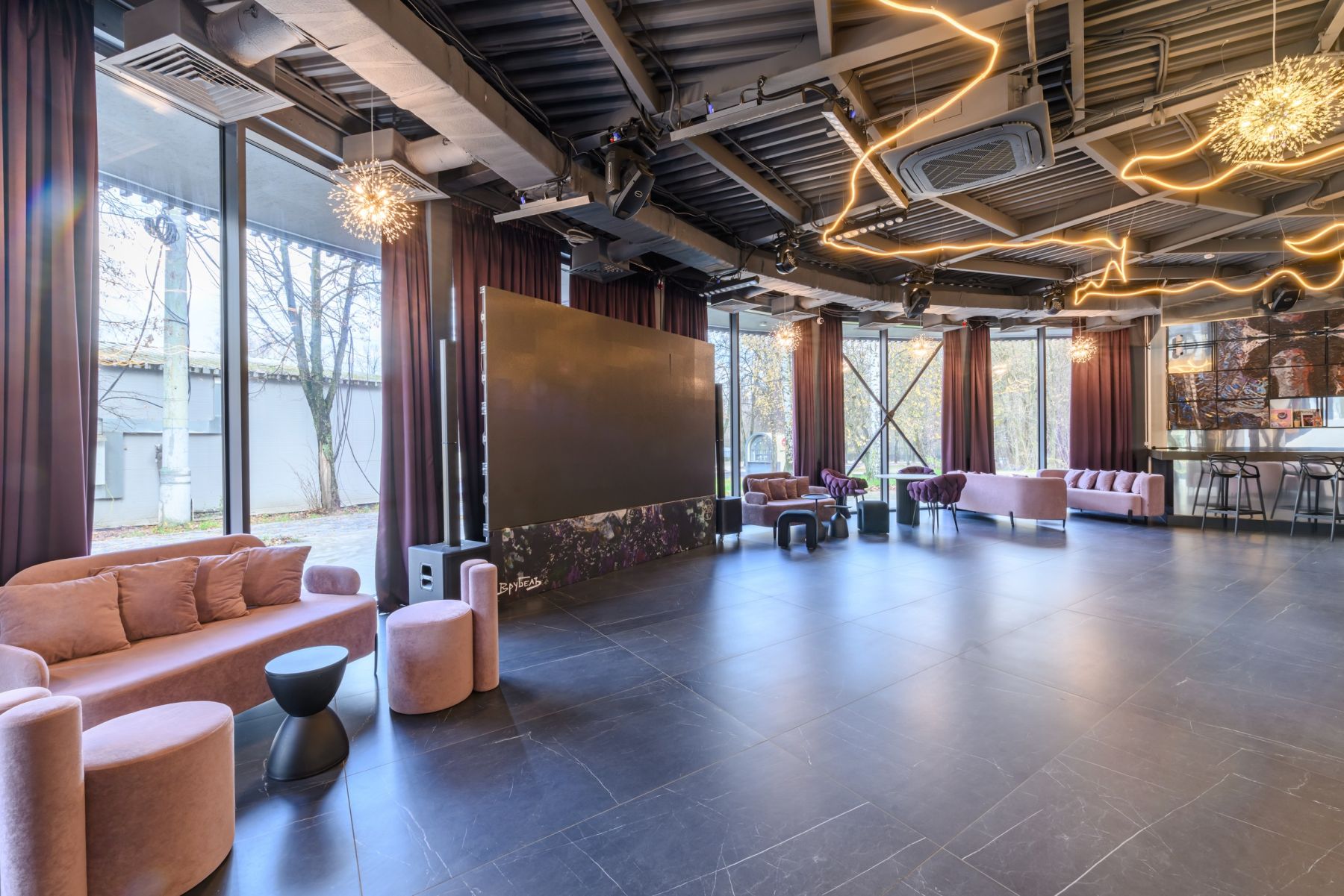 Купольный лофт Врубель с видом на парк Сокольники