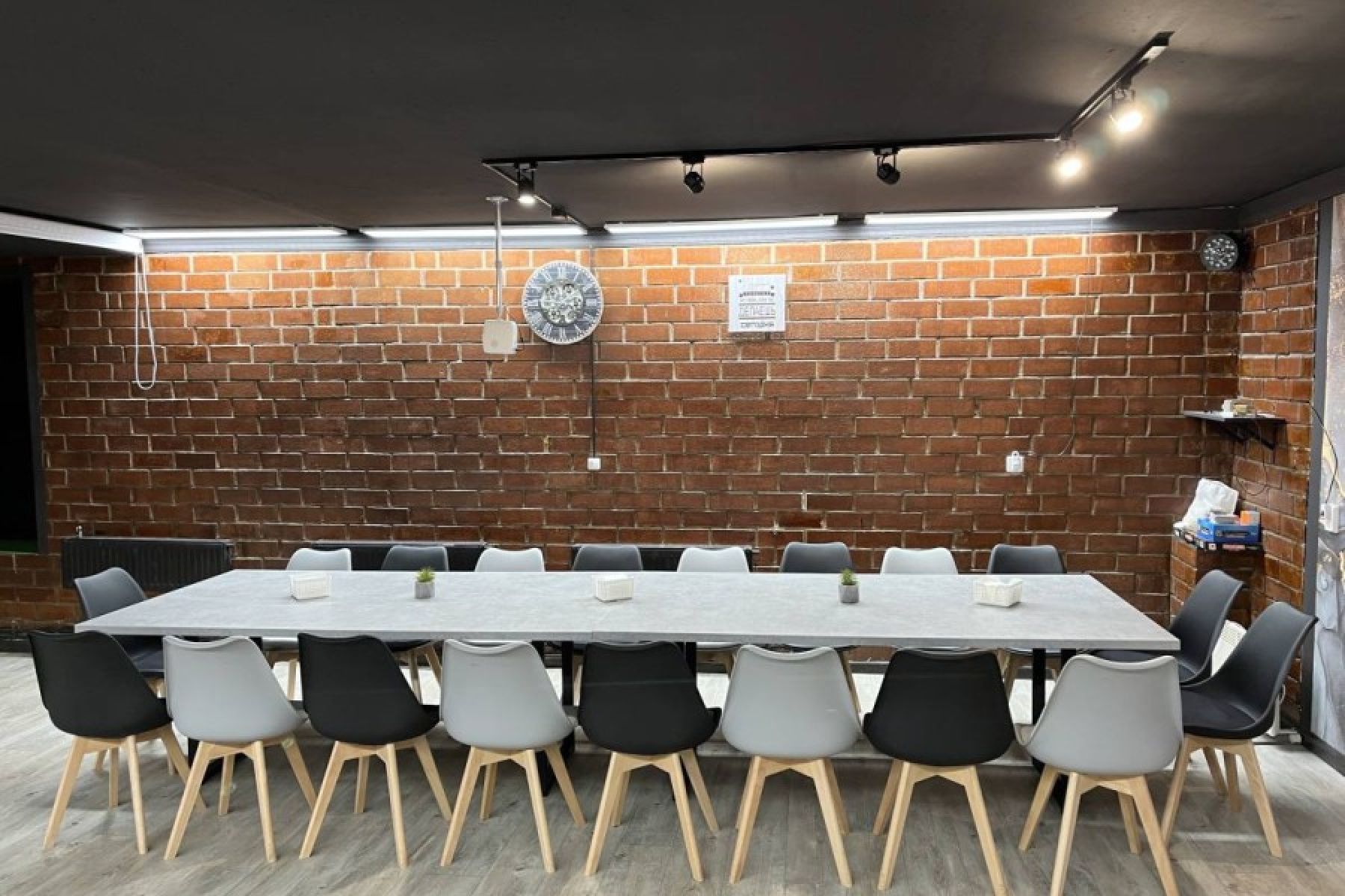 Интерьер арт-лофта Крылья