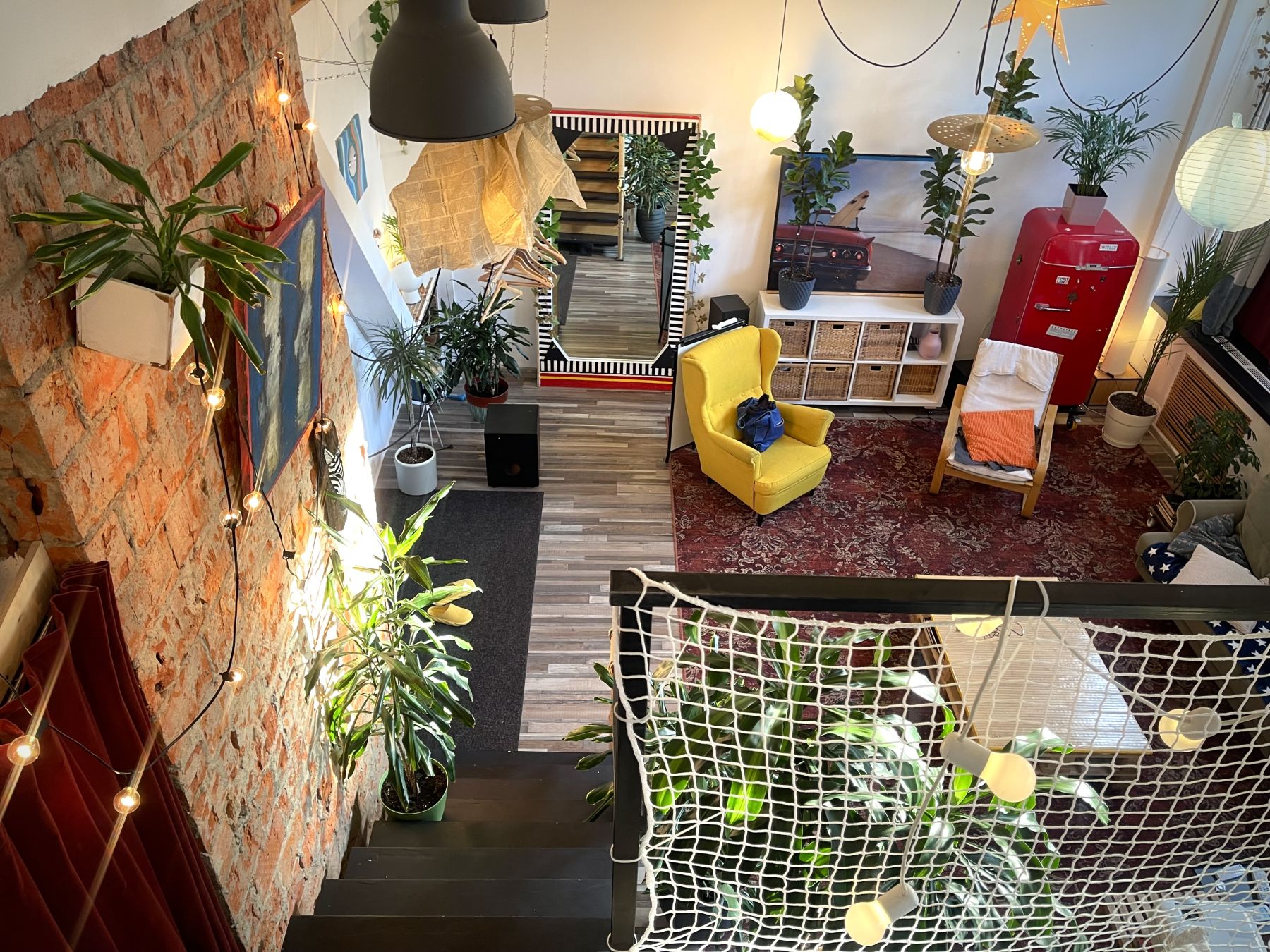 Светлая атмосфера Yuka Loft - идеальное место для мероприятий