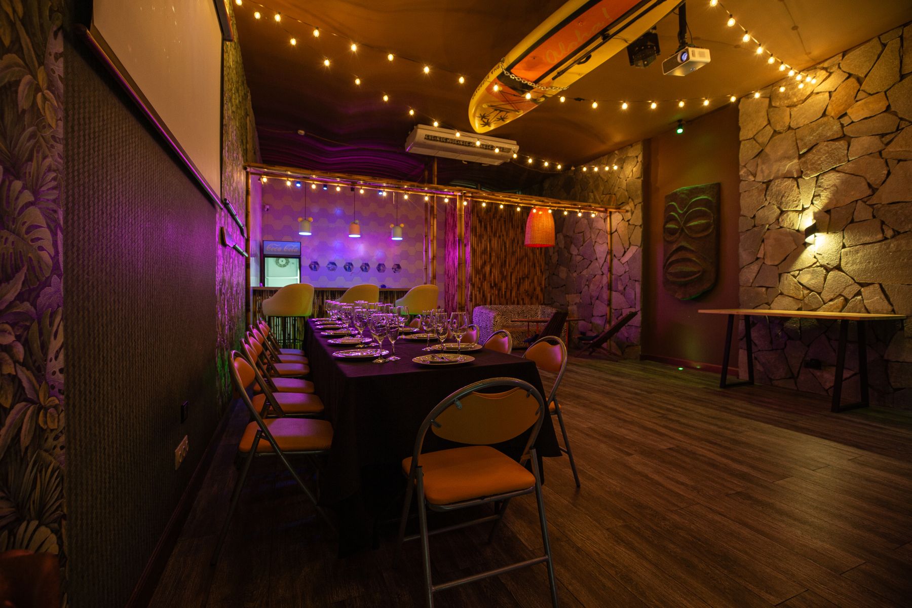 Дизайнерский интерьер Aloha Loft в Москве