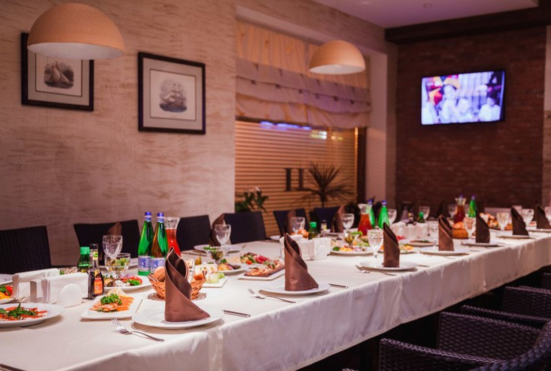 Банкетный зал "Hemingway" с живой музыкой