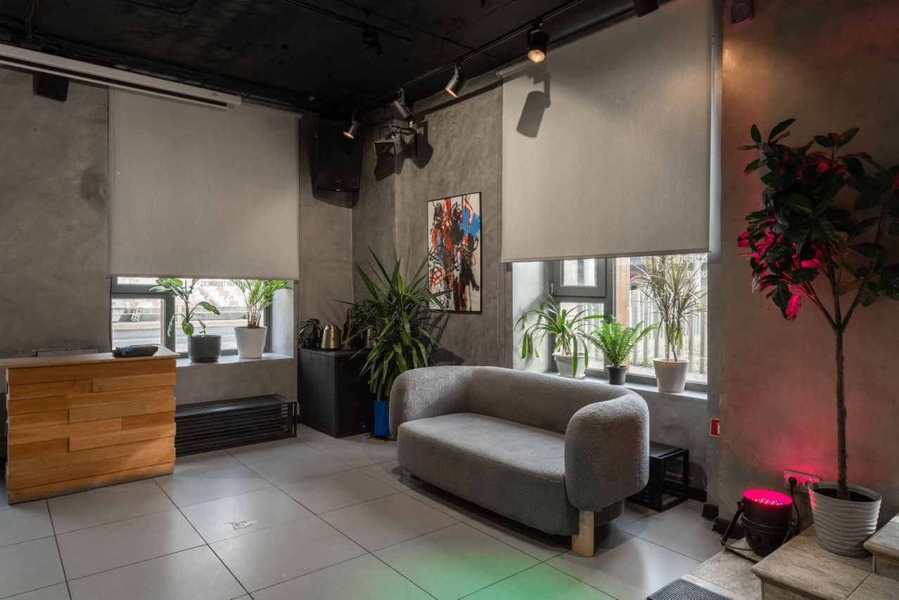 Зона для мероприятий в Лофт-9