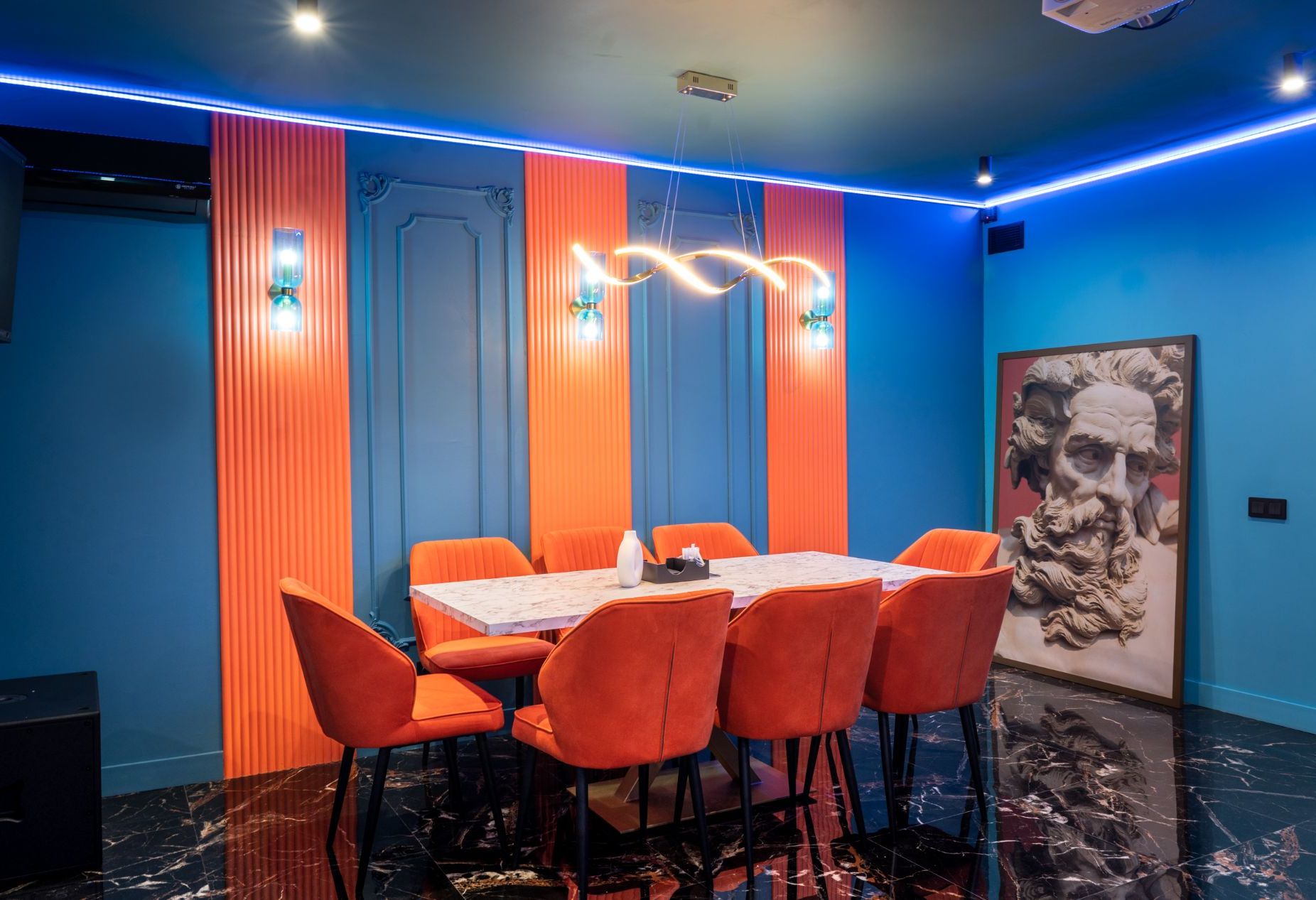 Караоке-лофт N-joy community - профессиональное оборудование