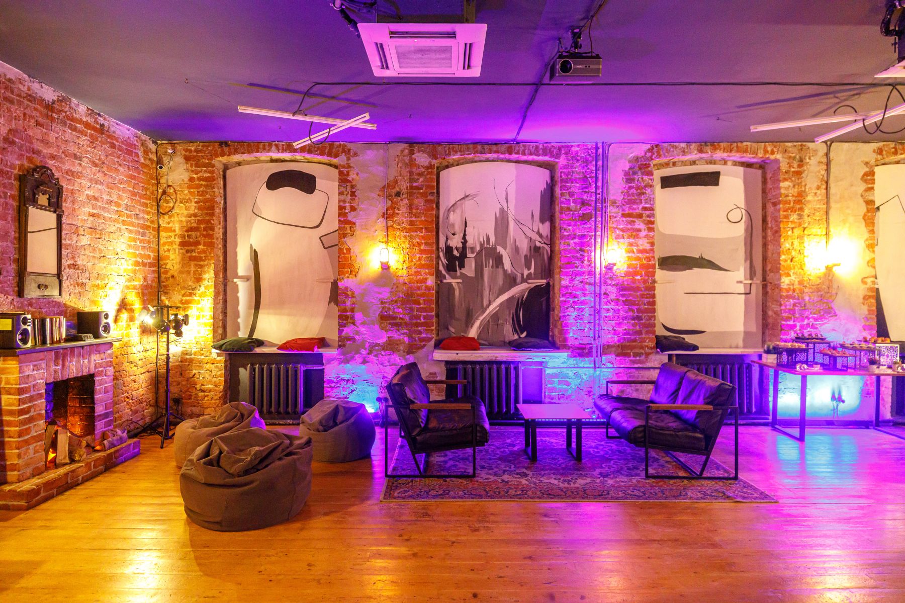 Световое оформление в лофте Грейпфрут