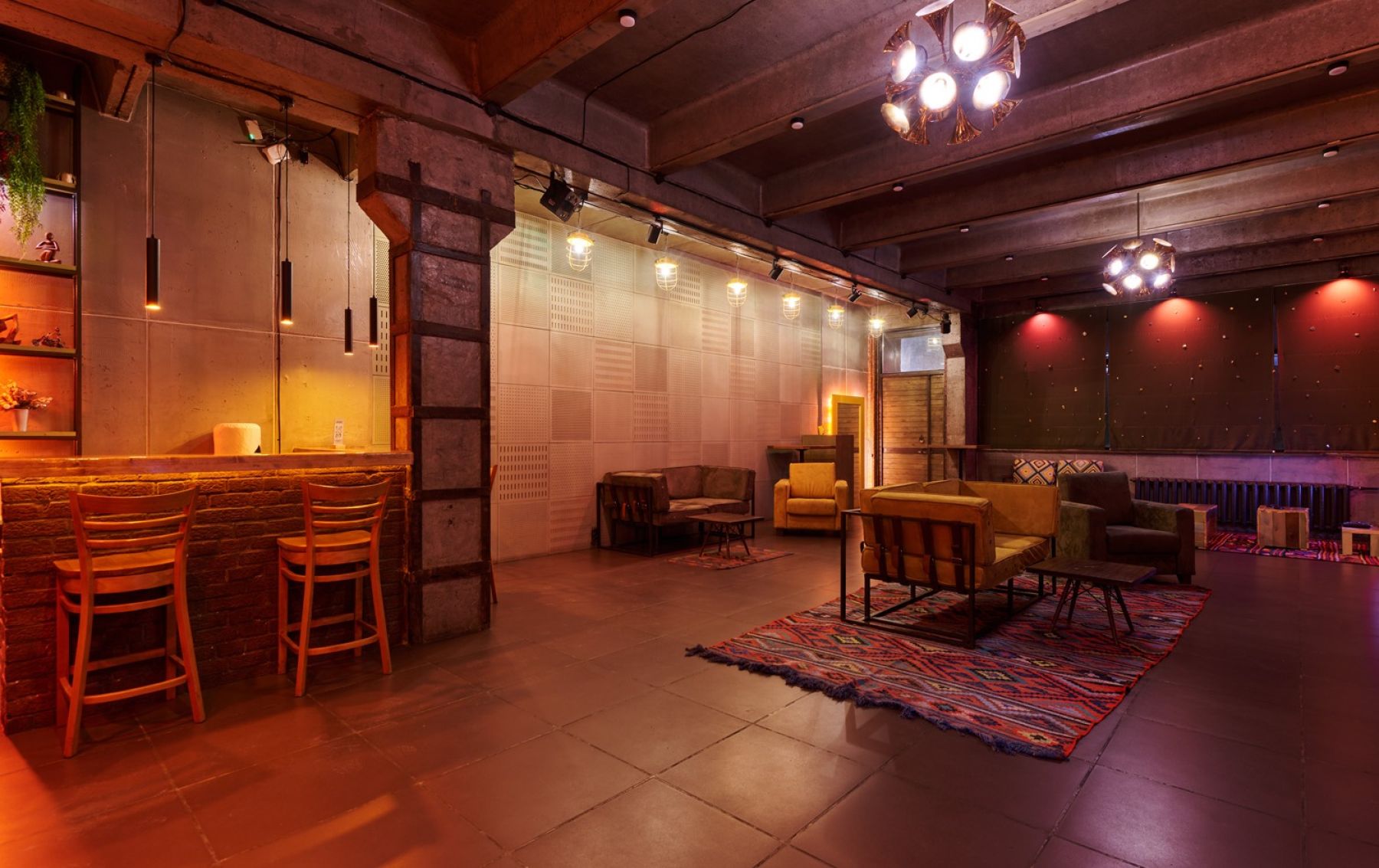 Лофт на Варшавском шоссе, интерьер