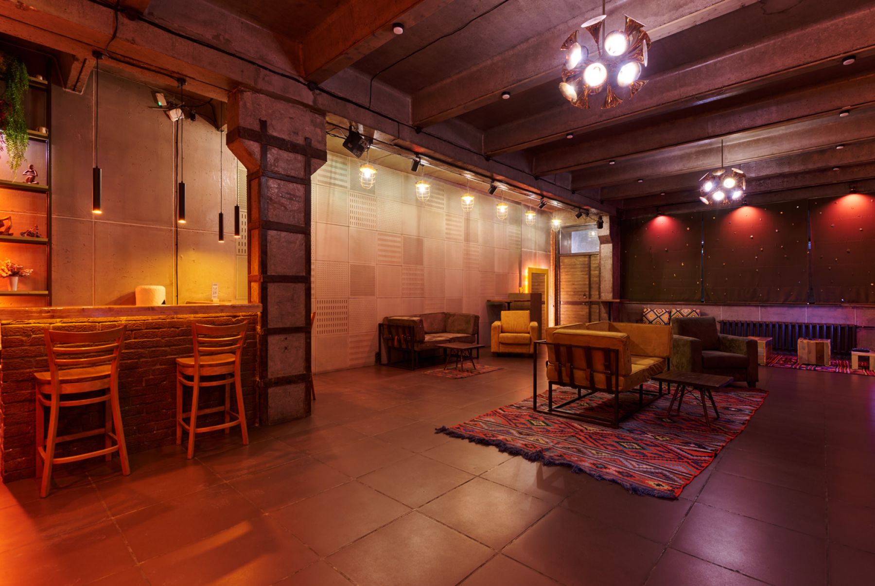 Техническое оборудование в лофте на Варшавском шоссе