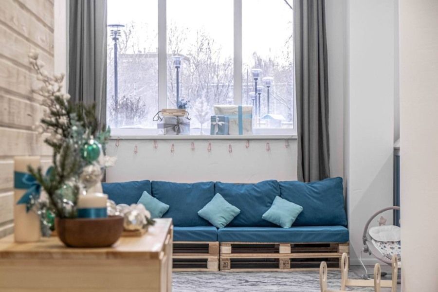 Столик со стульчиками в виде зайчиков в Kids LoftOblaka