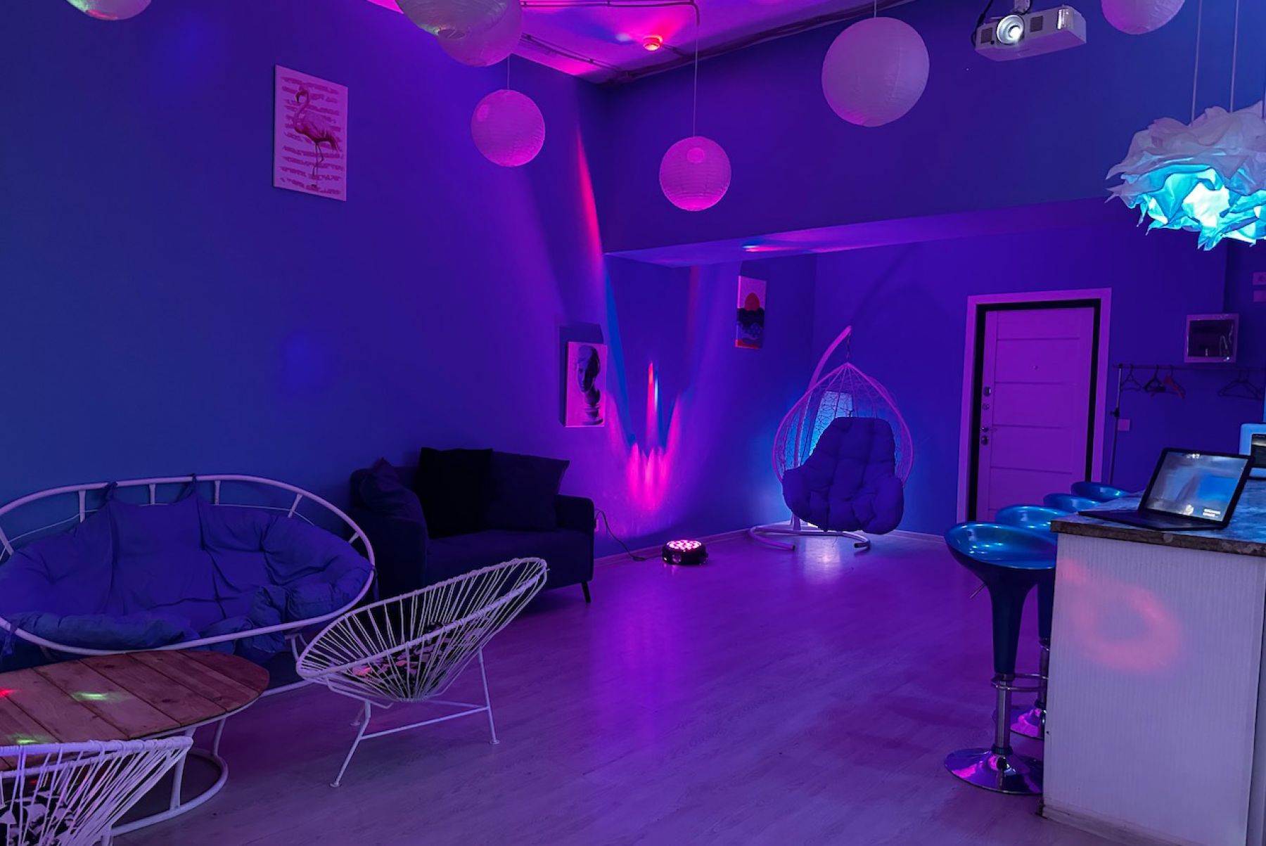 Потолки 3.5 метра в лофте Облака