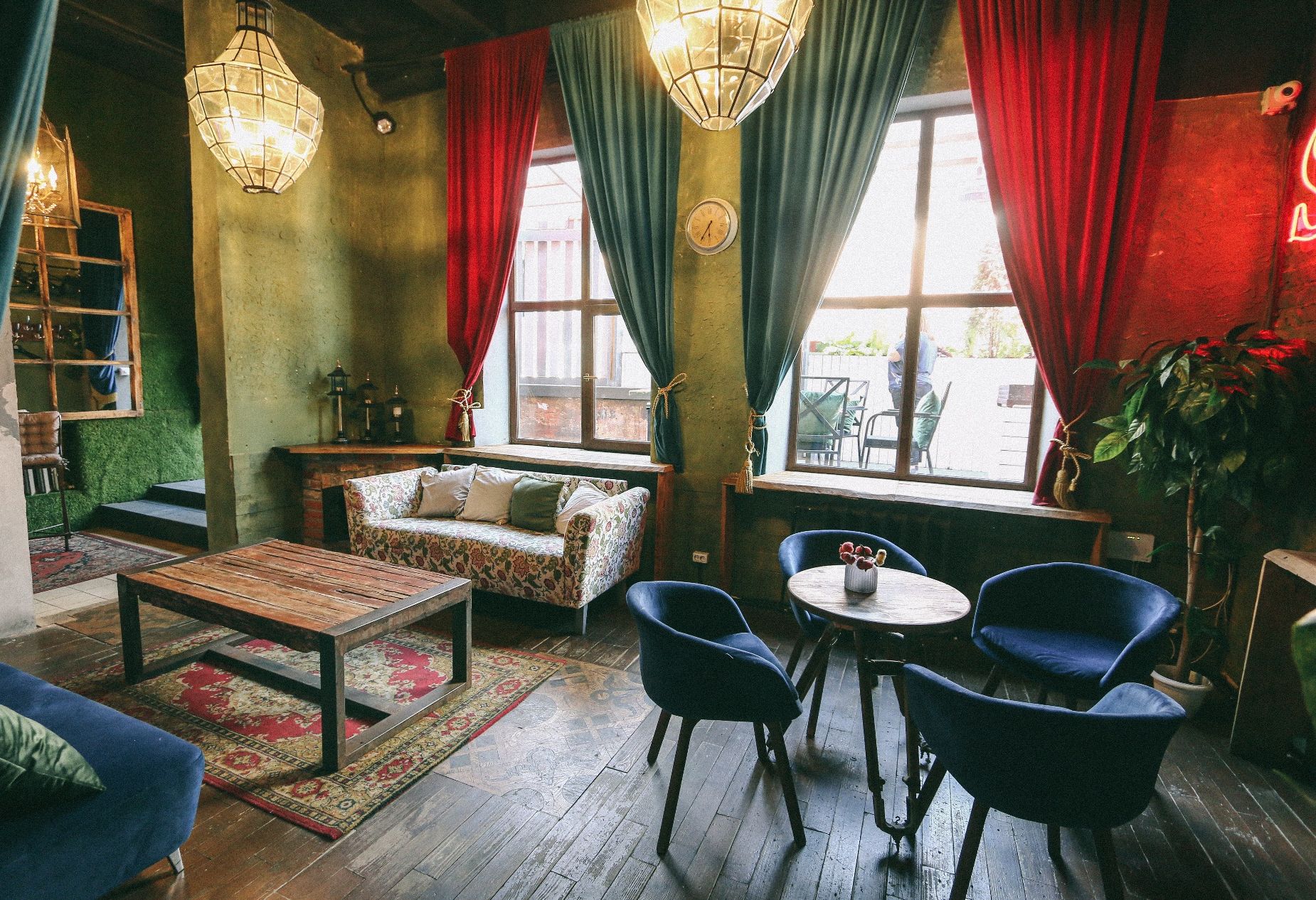 Элегантный лофт ROOM с верандой