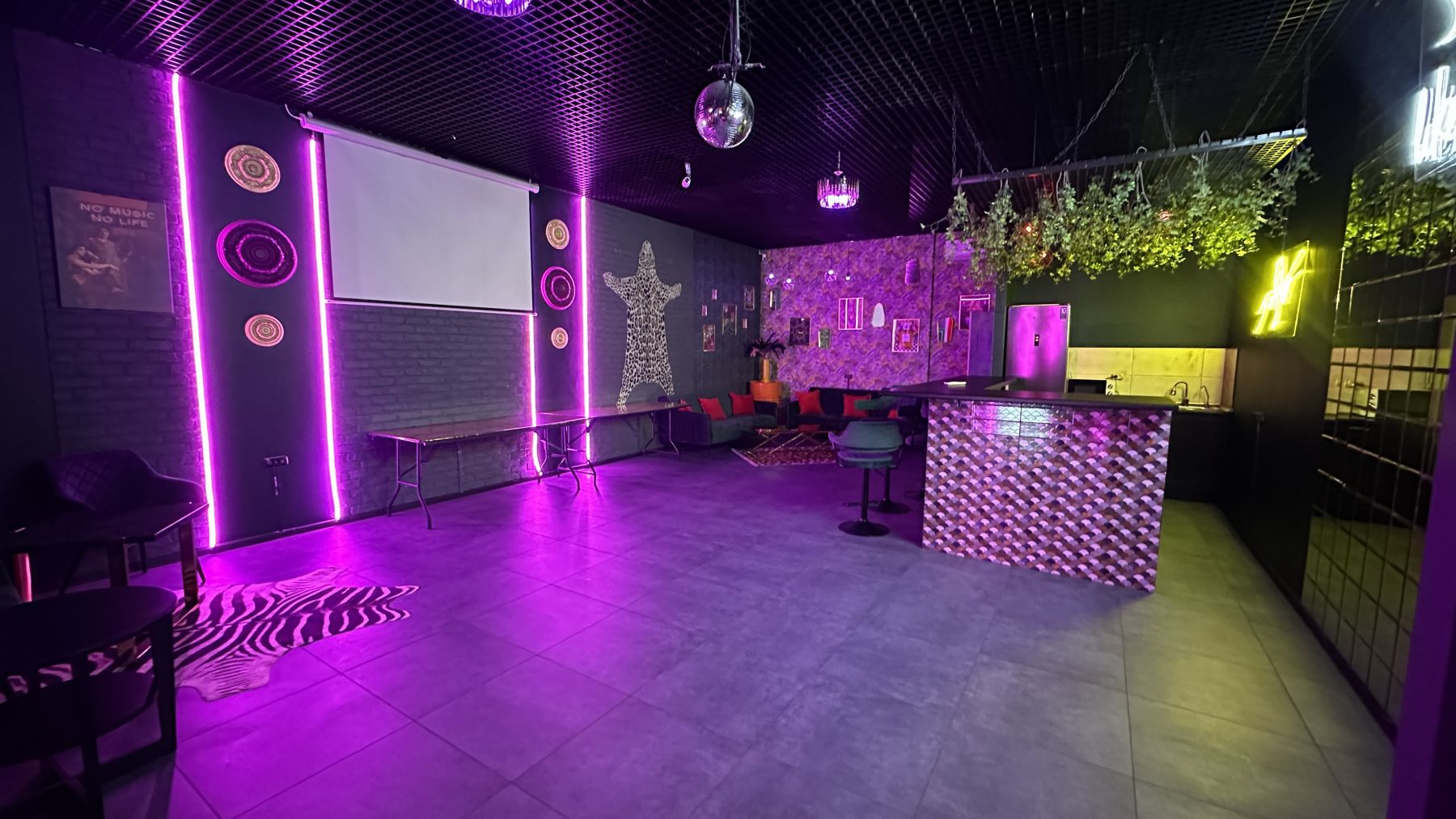 Кухня в лофте Vida на Бауманской