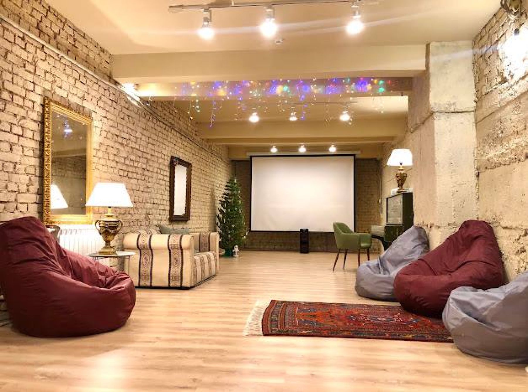 Кухня в лофте Boiler