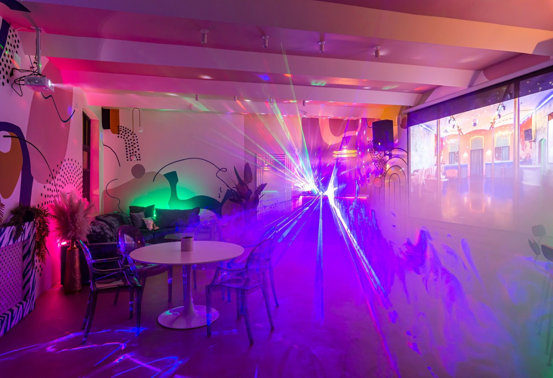 Профессиональное оборудование в лофте на Электрозаводской