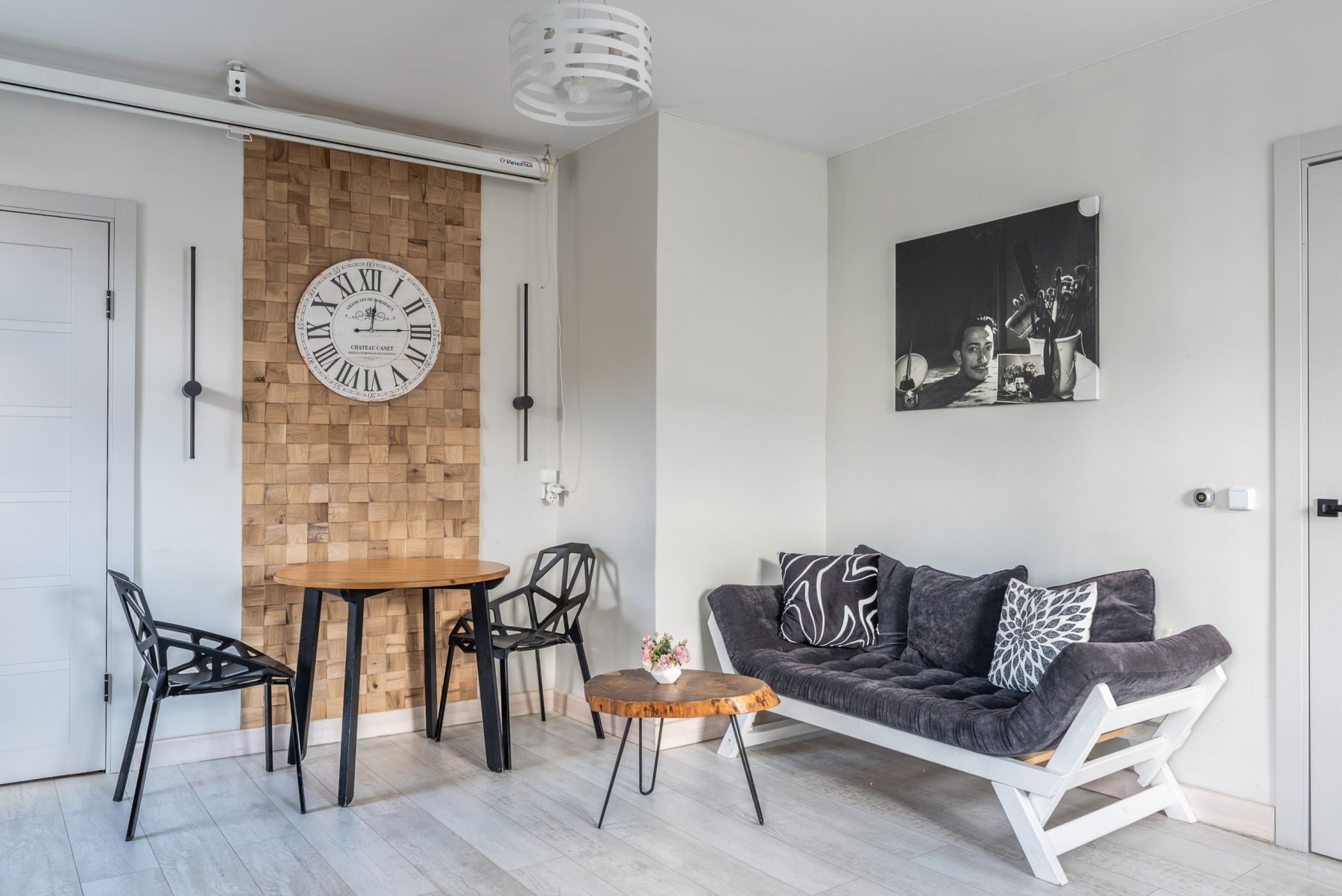 Атмосфера лофта Дали на Таганской