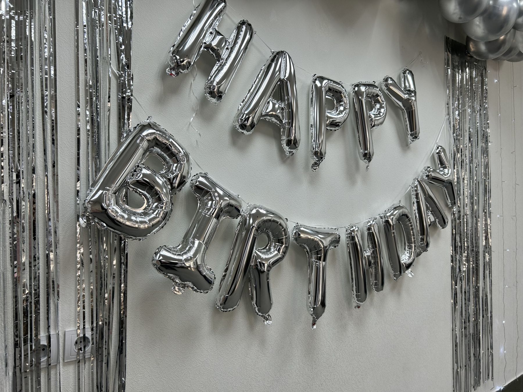 Атмосфера лофта для праздников в Москве