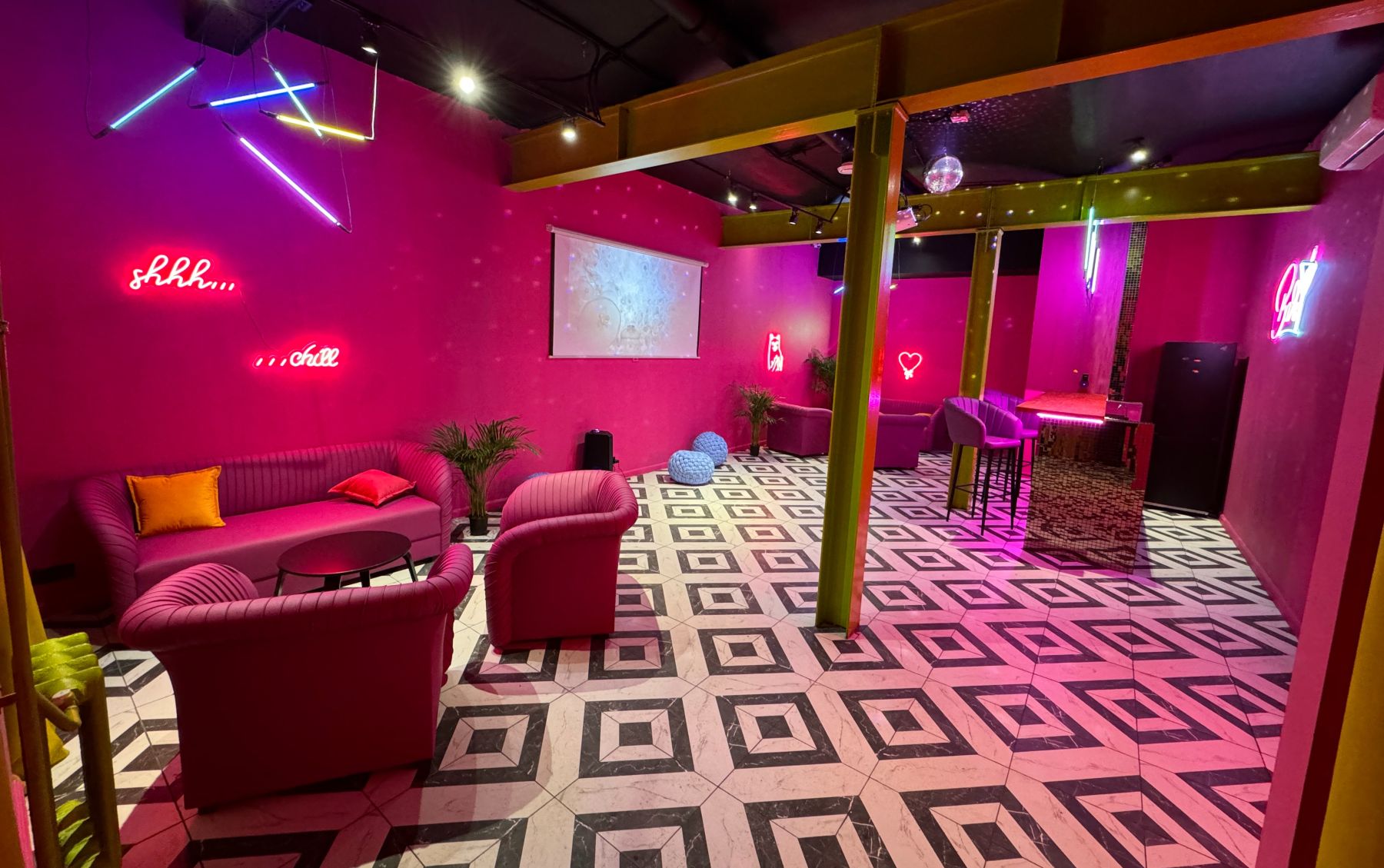 Prisma Loft - яркое пространство для мероприятий в Москве