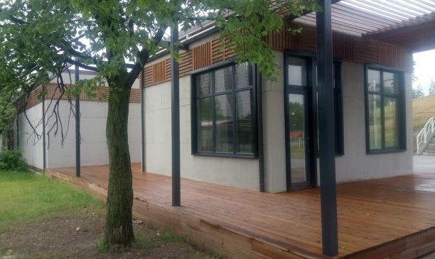 Раздевалки на футбольном поле в Москве