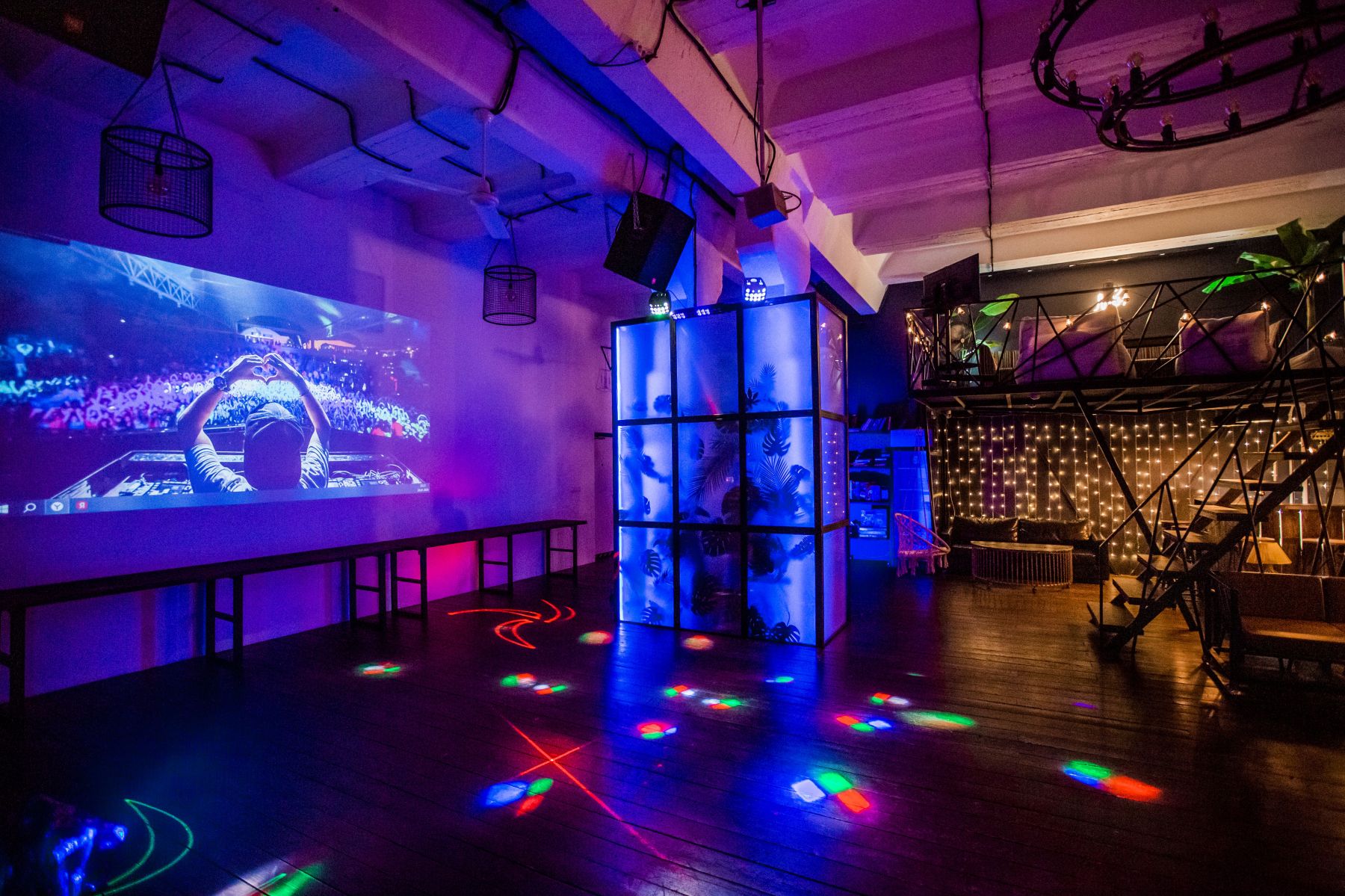 Барная стойка лофта БЕТА