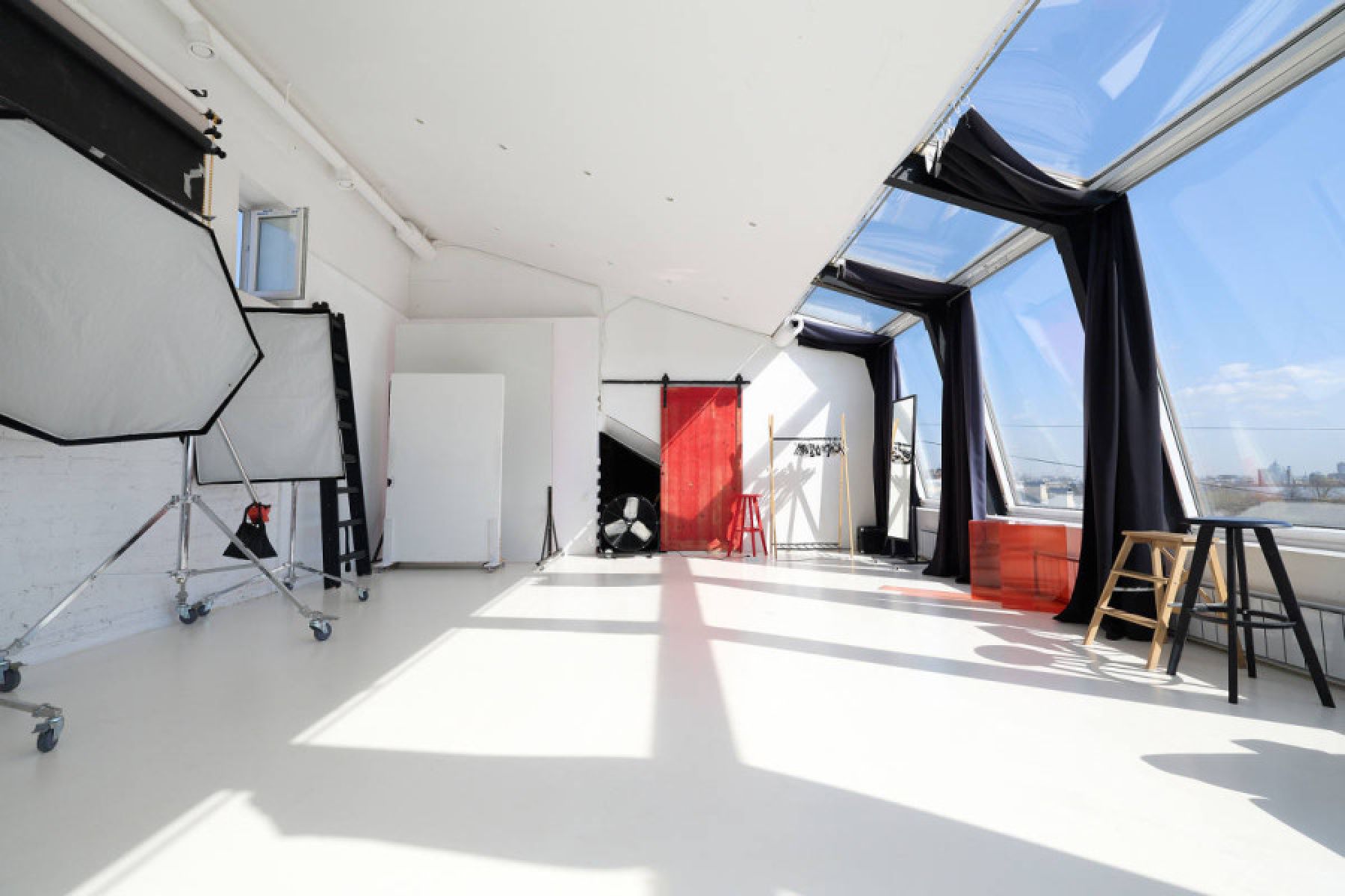 Лофт «Верхний» в Skypoint Studio с комфортными удобствами