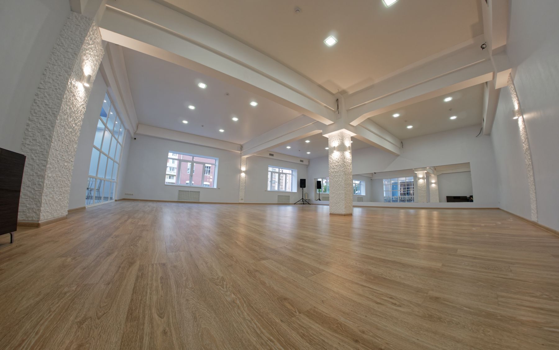 Танцевальный зал Bossa Nova в Москве - общий вид