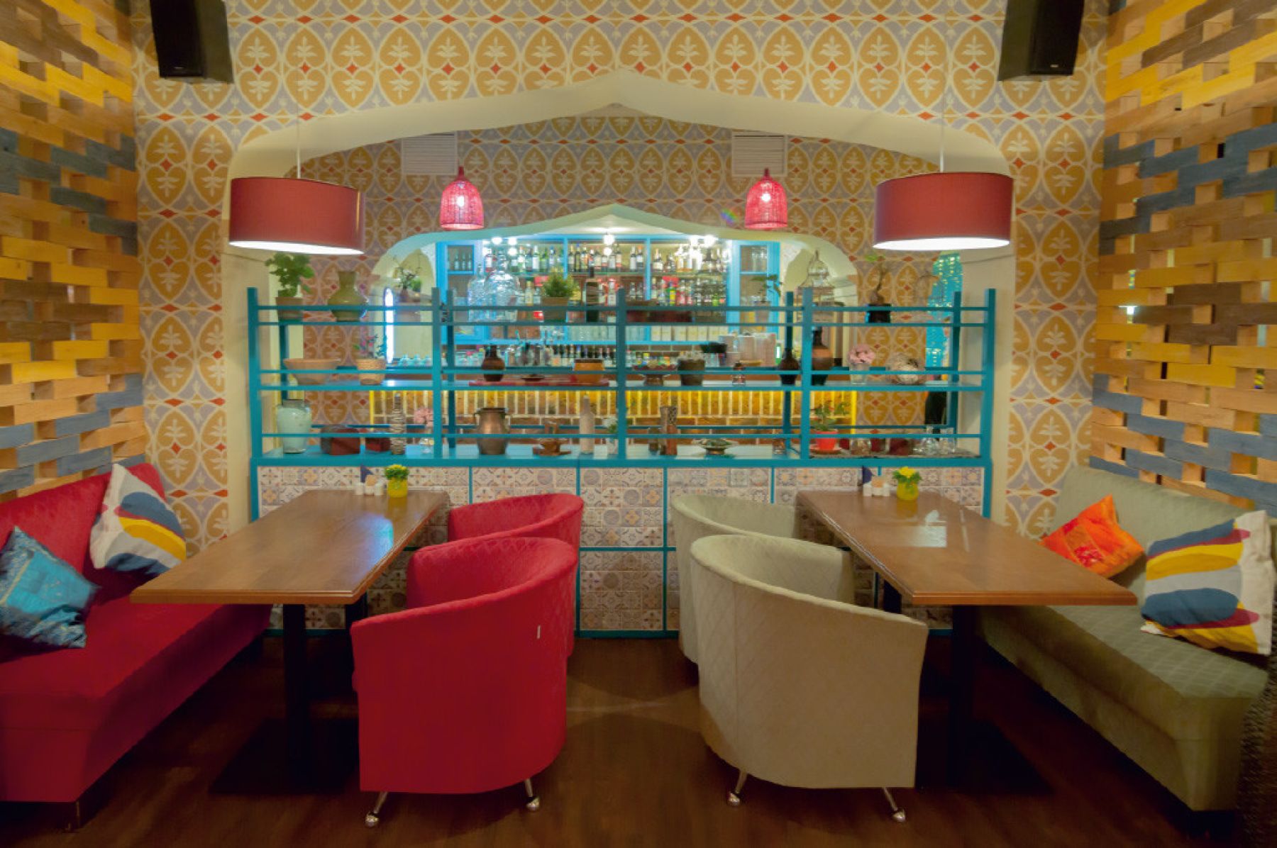 Интерьер ресторана Кинза-за